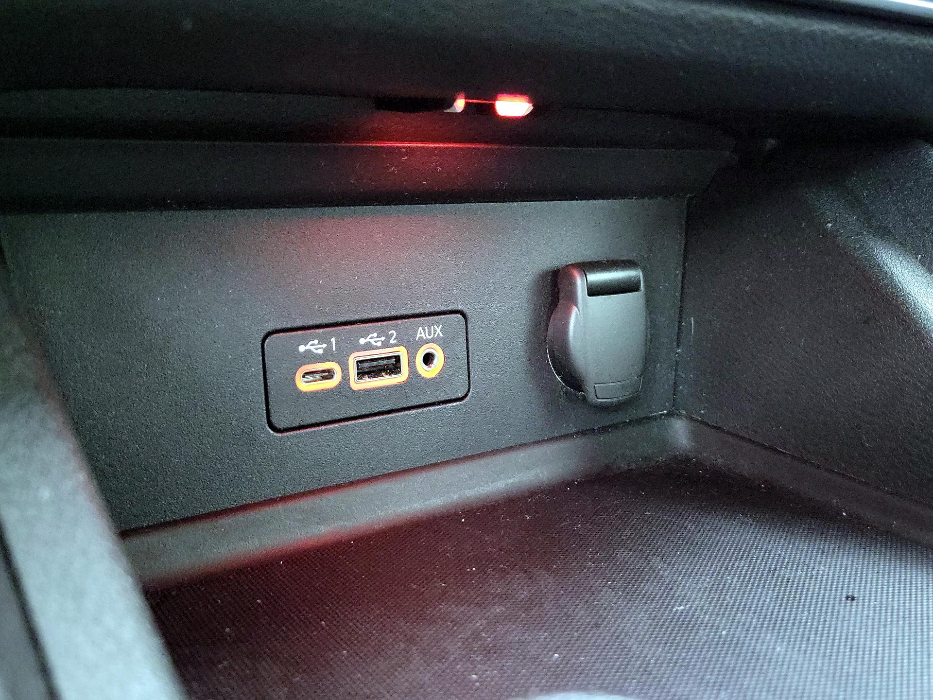 Thumbnail: 2023 Nissan Sentra - 18