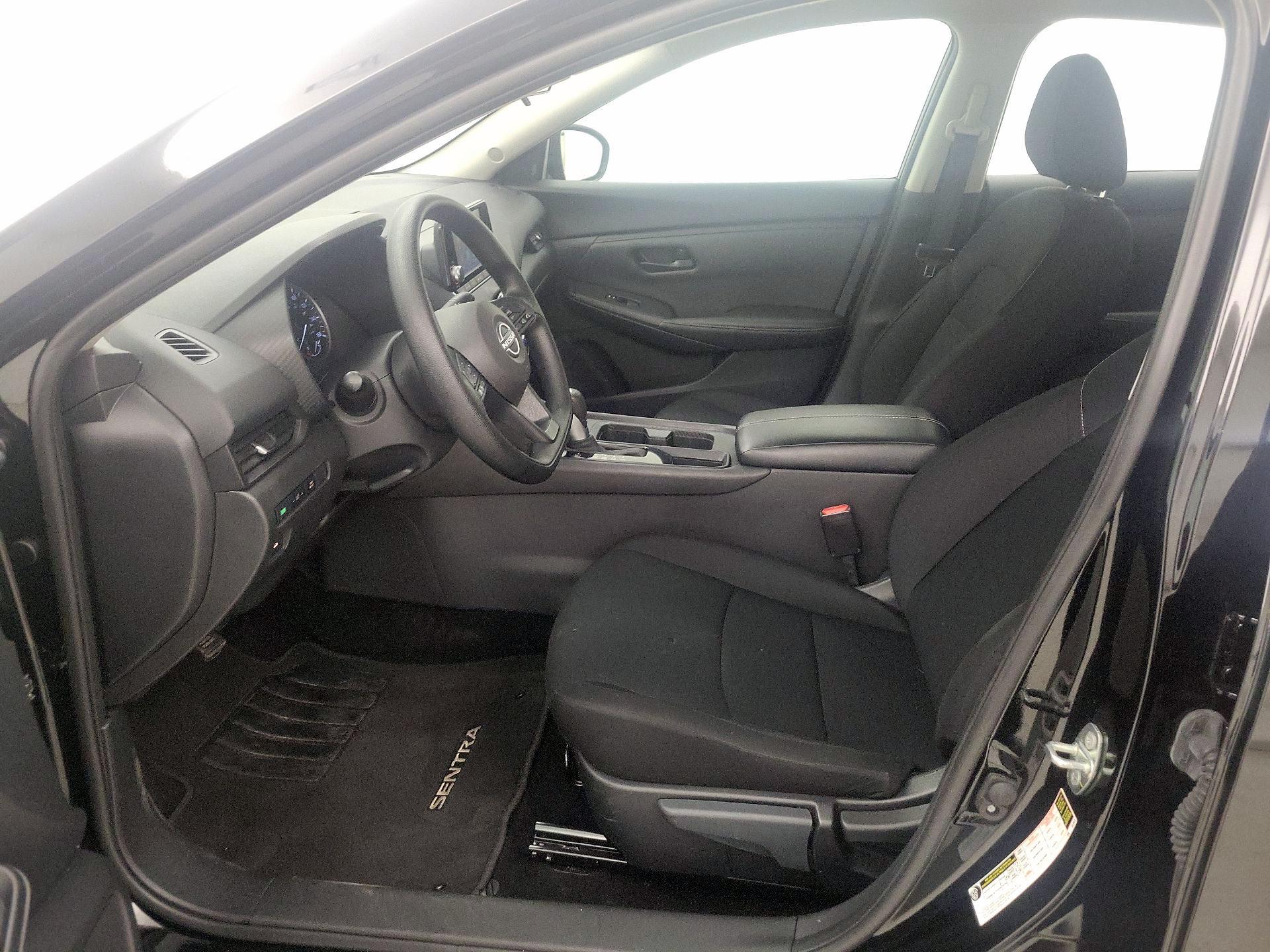 Thumbnail: 2024 Nissan Sentra - 11