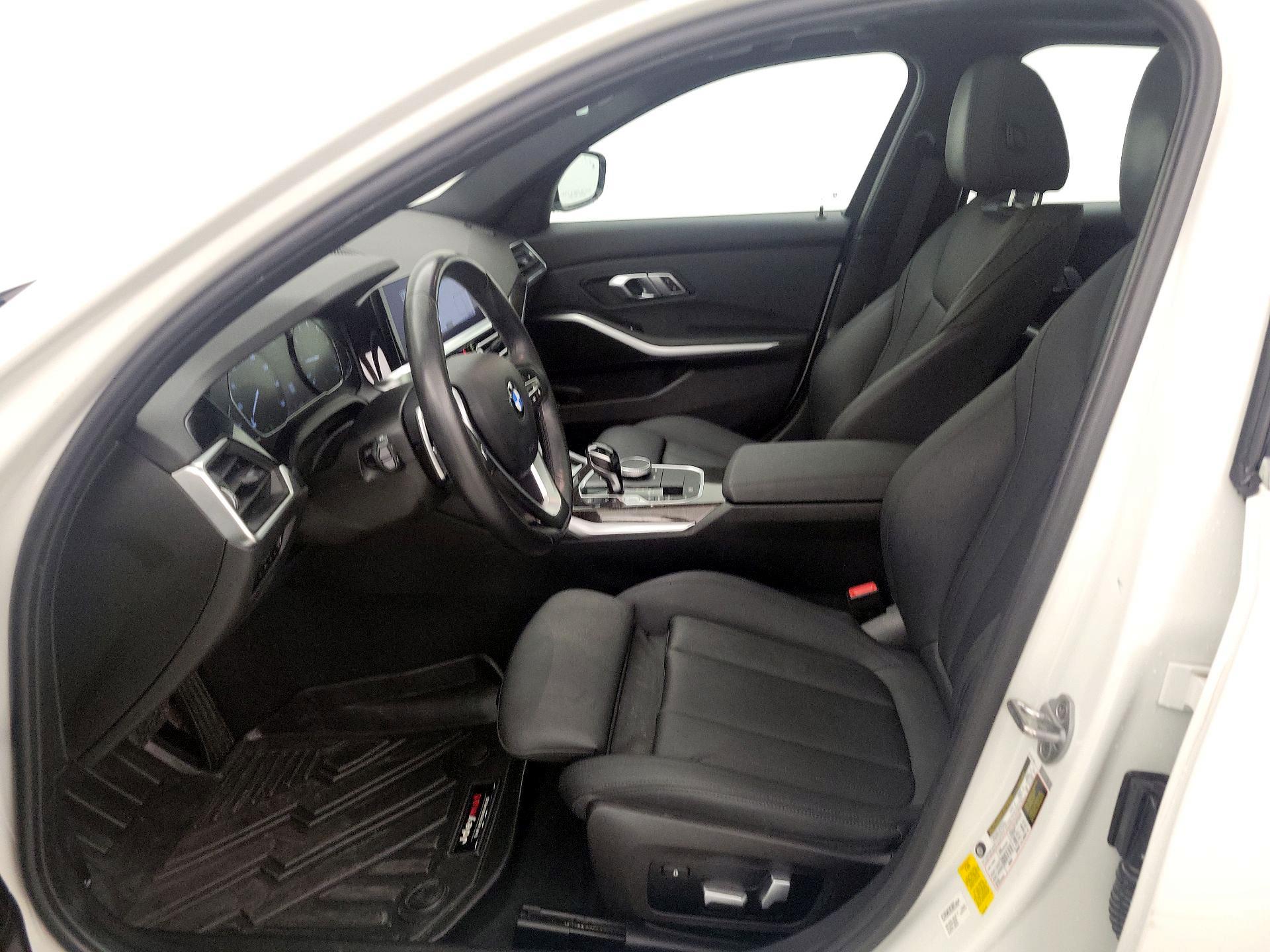 Thumbnail: 2021 BMW 3 Series - 11