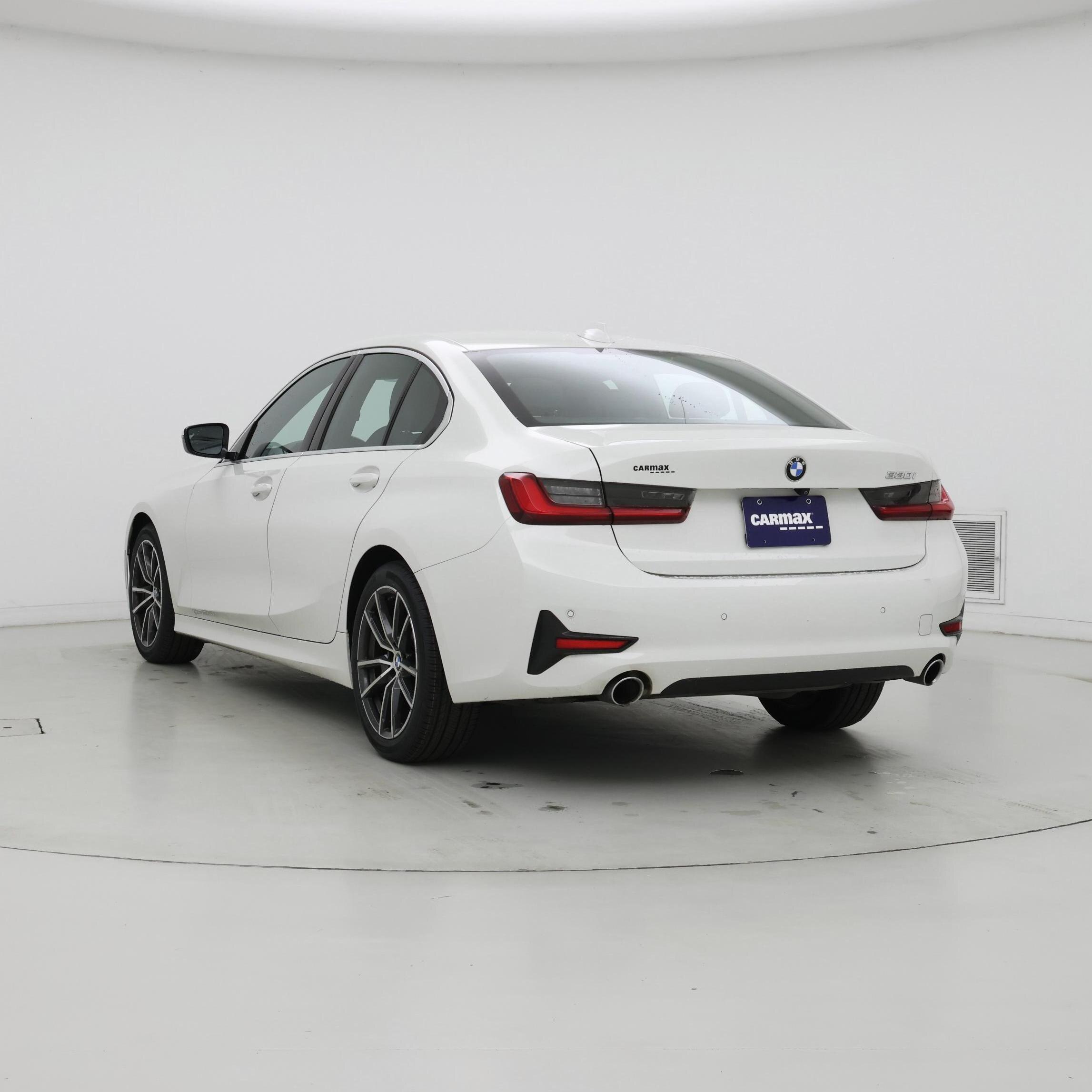 Thumbnail: 2021 BMW 3 Series - 2