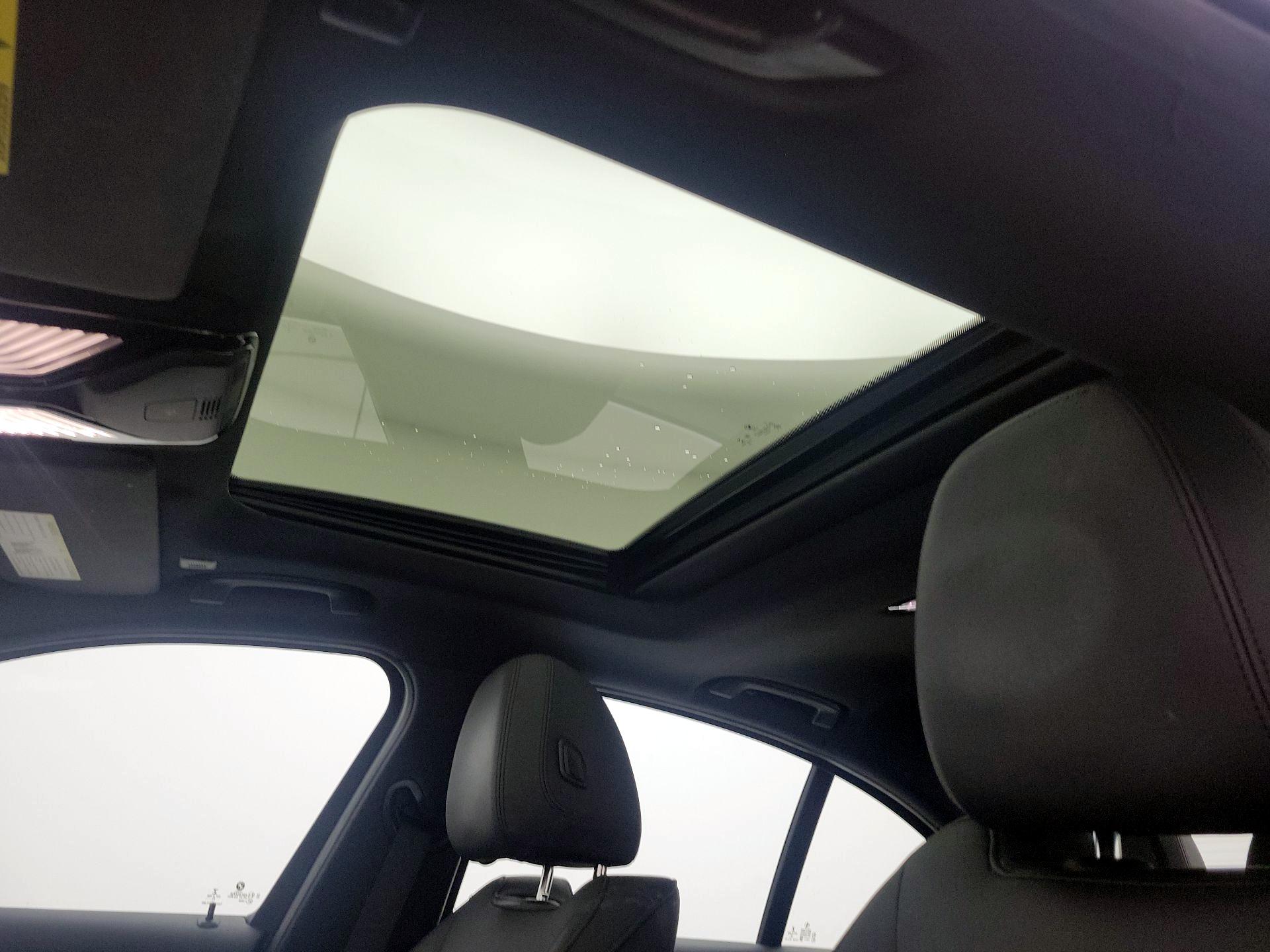 Thumbnail: 2021 BMW 3 Series - 19