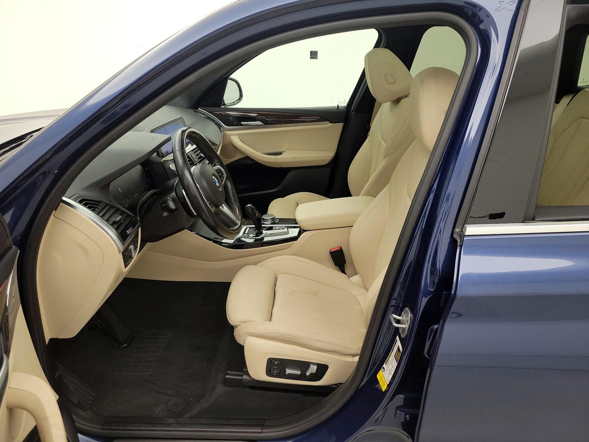 Thumbnail: 2021 BMW X3 - 11