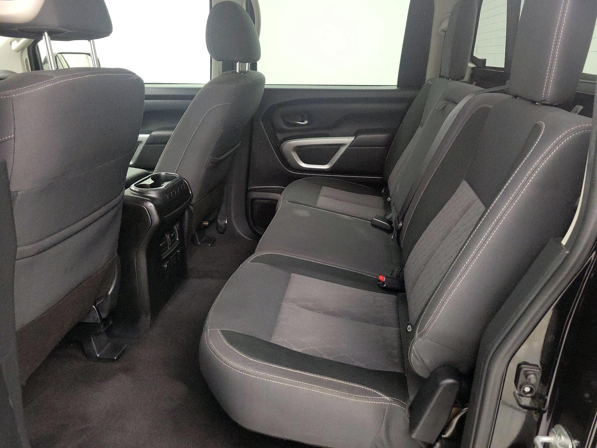 Thumbnail: 2021 Nissan Titan - 20