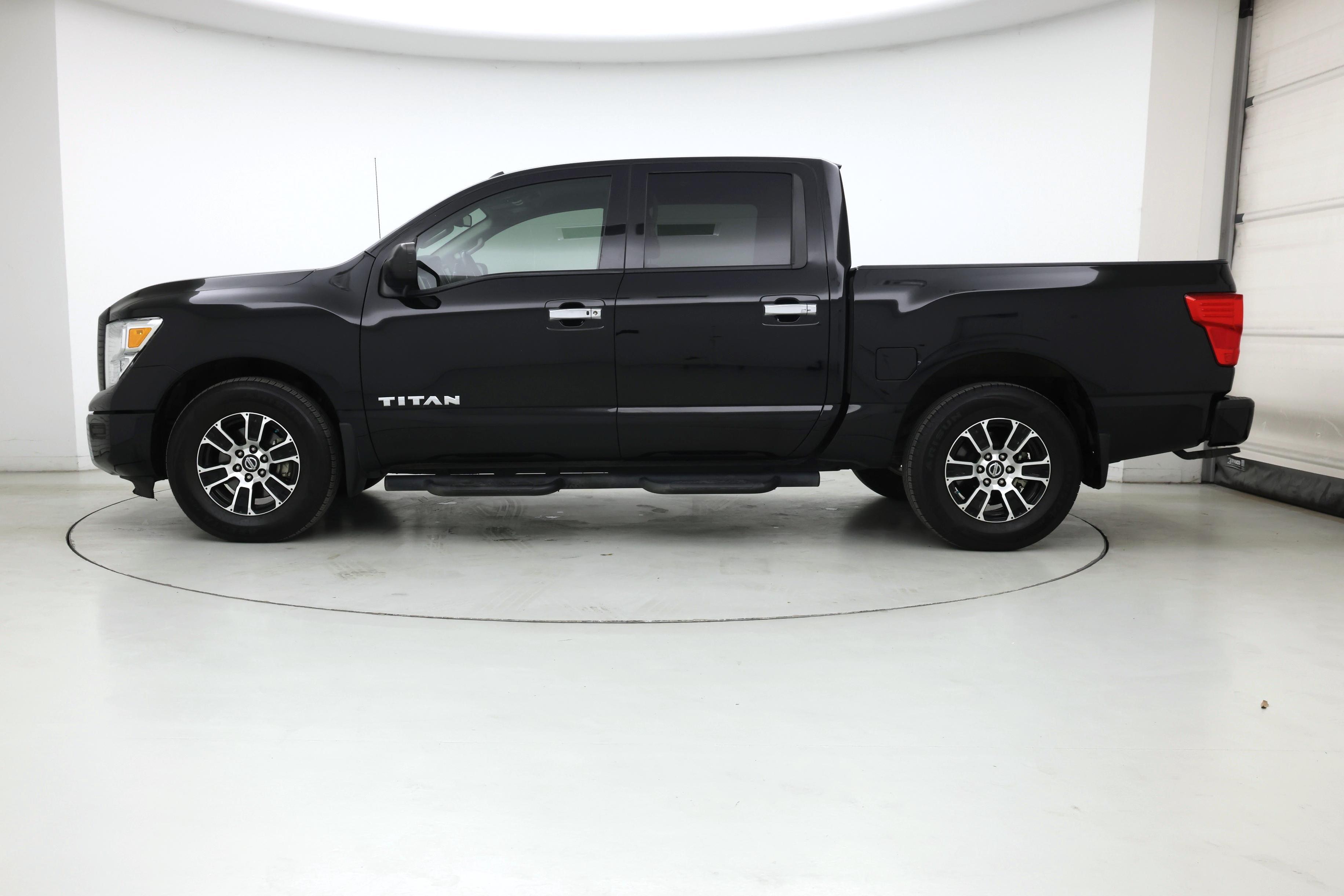 Thumbnail: 2021 Nissan Titan - 3