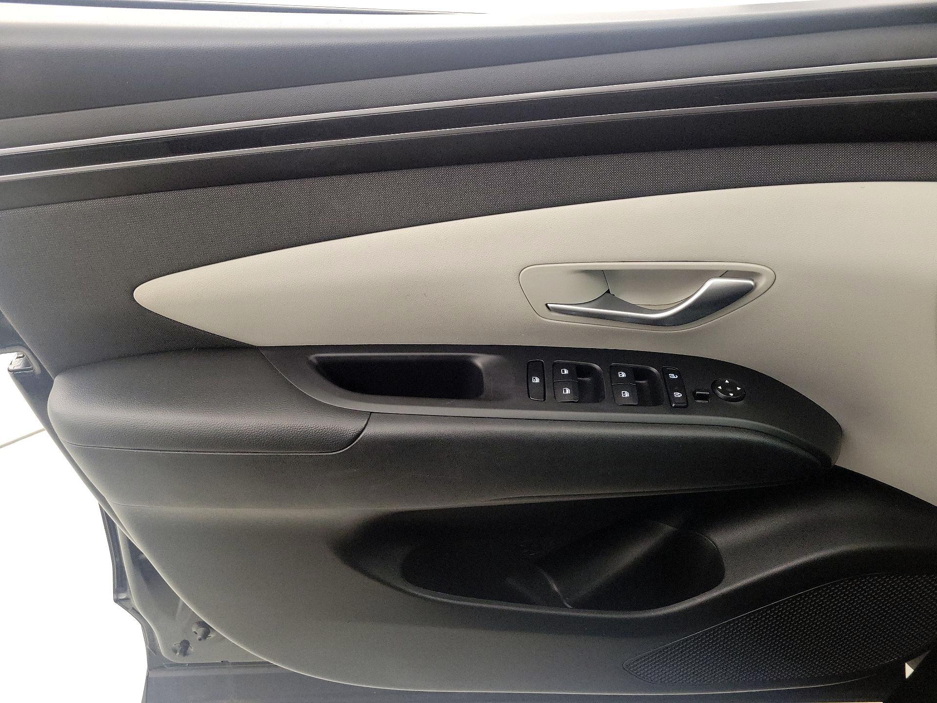 Thumbnail: 2023 Hyundai Tucson - 12