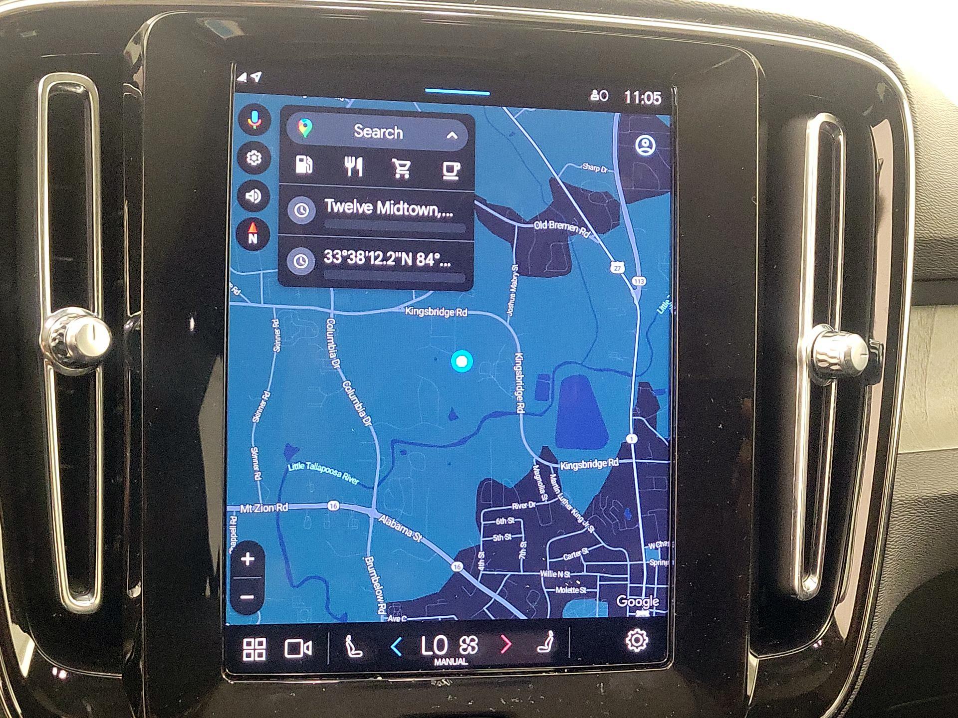 Thumbnail: 2025 Volvo XC40 - 14