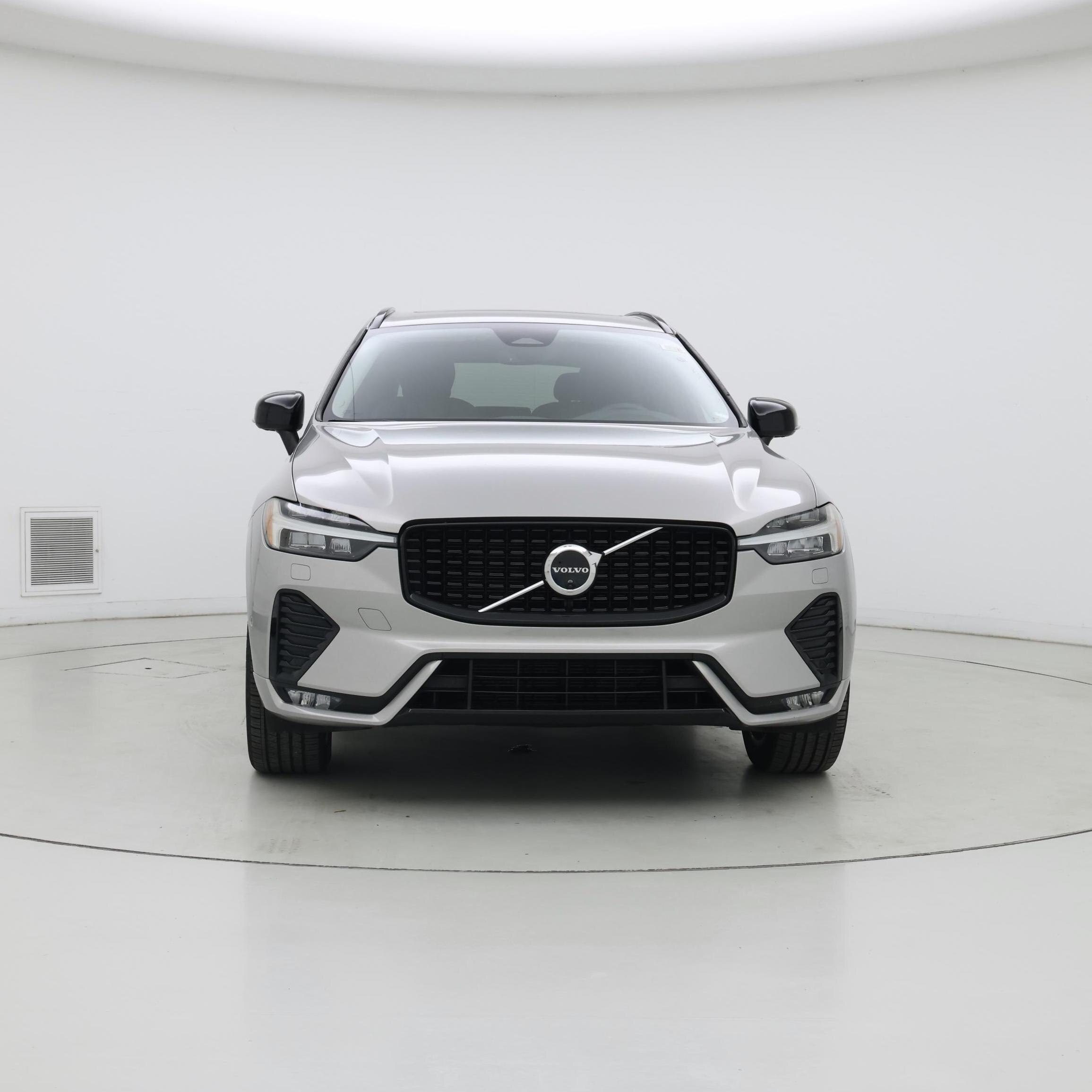 Thumbnail: 2023 Volvo XC60 - 5