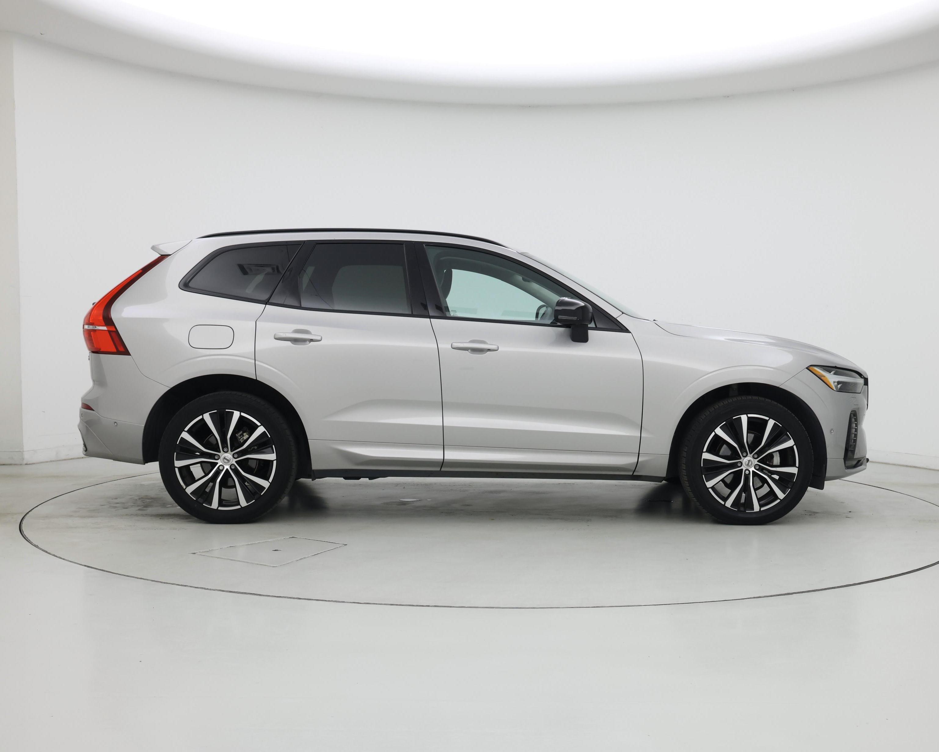 Thumbnail: 2023 Volvo XC60 - 7