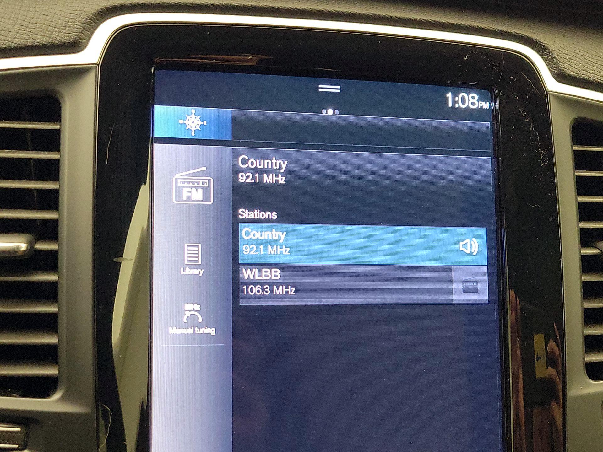 Thumbnail: 2022 Volvo XC90 - 15