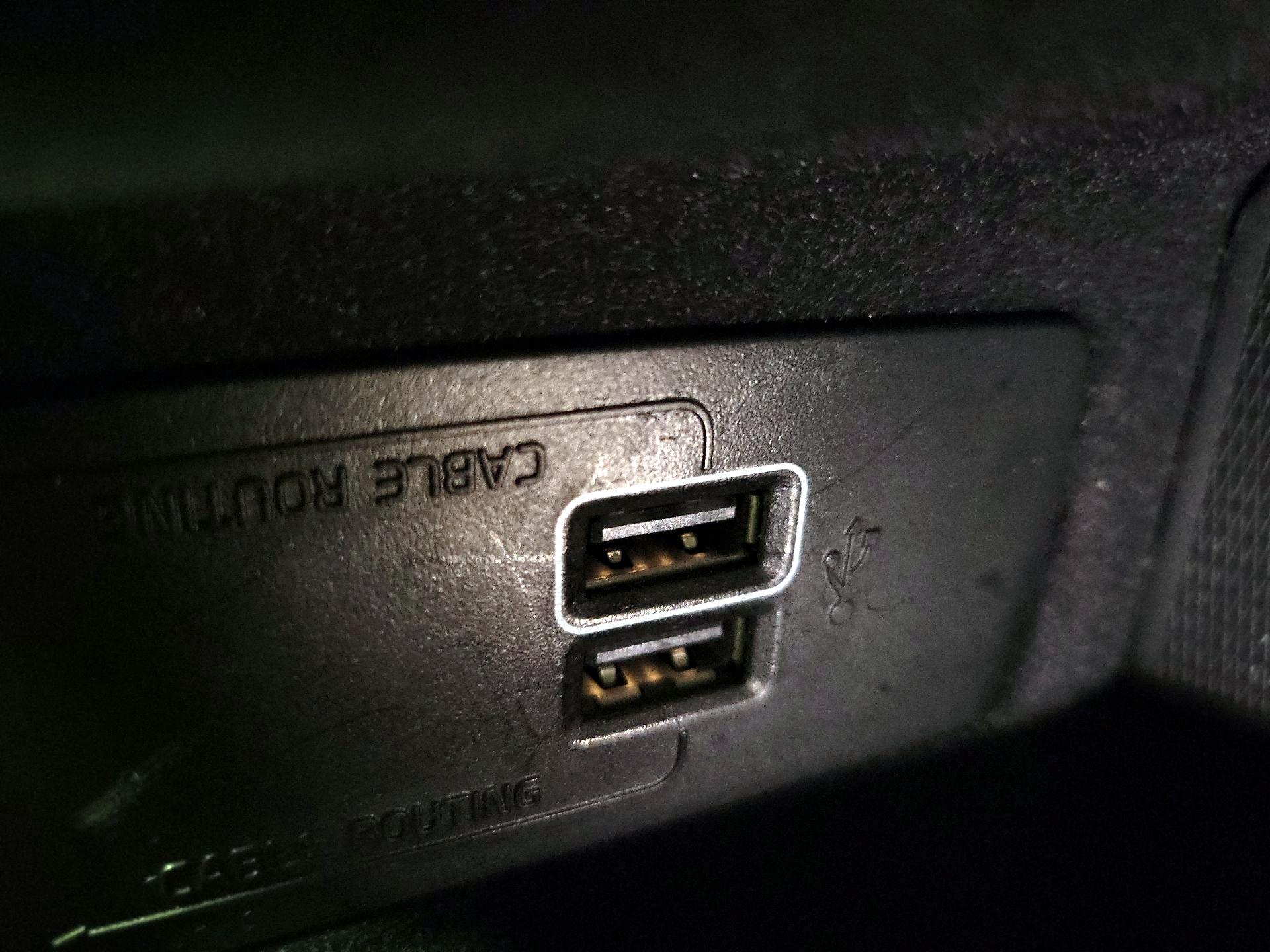 Thumbnail: 2022 Volvo XC90 - 18