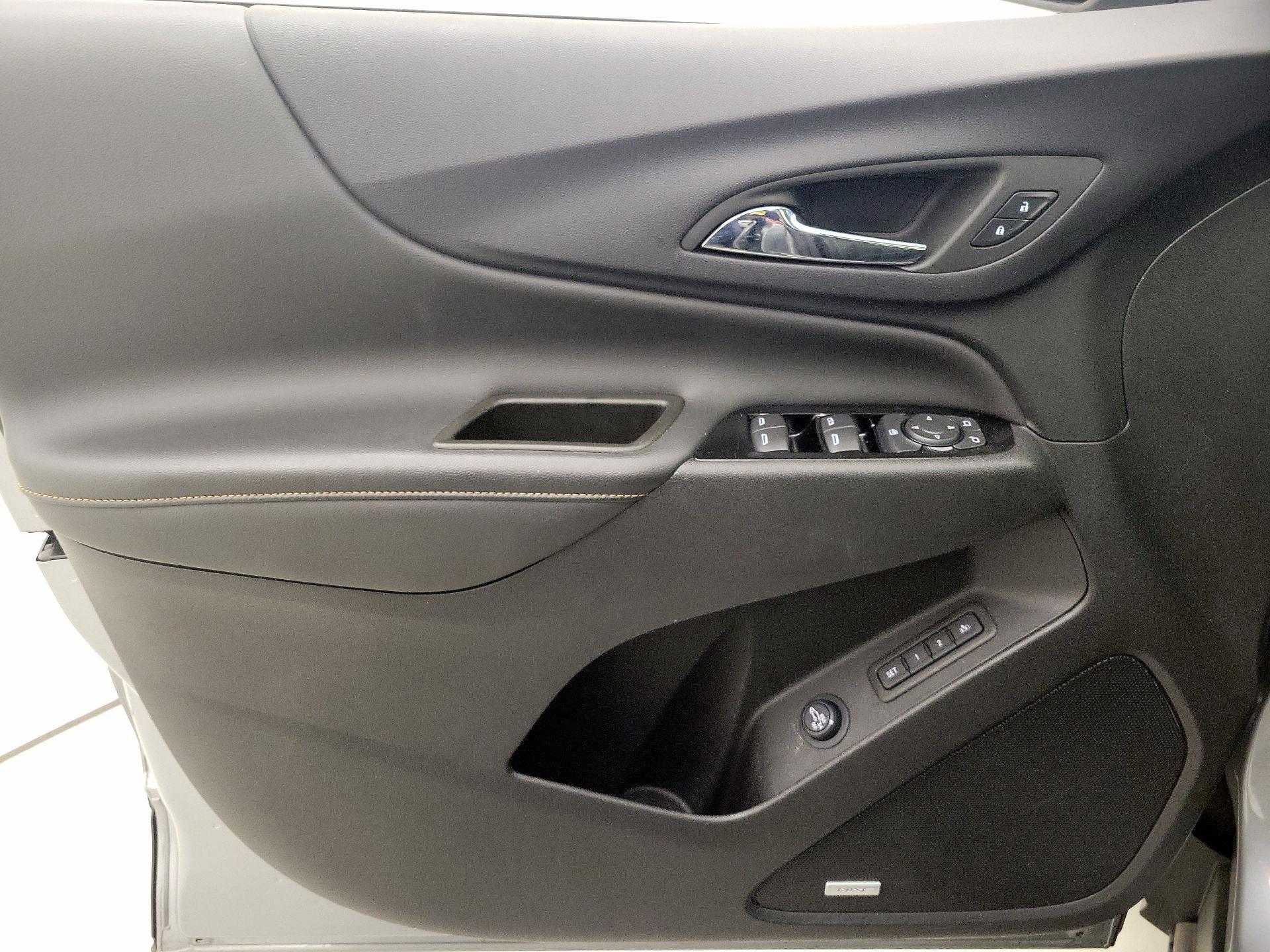 Thumbnail: 2023 Chevrolet Equinox - 12