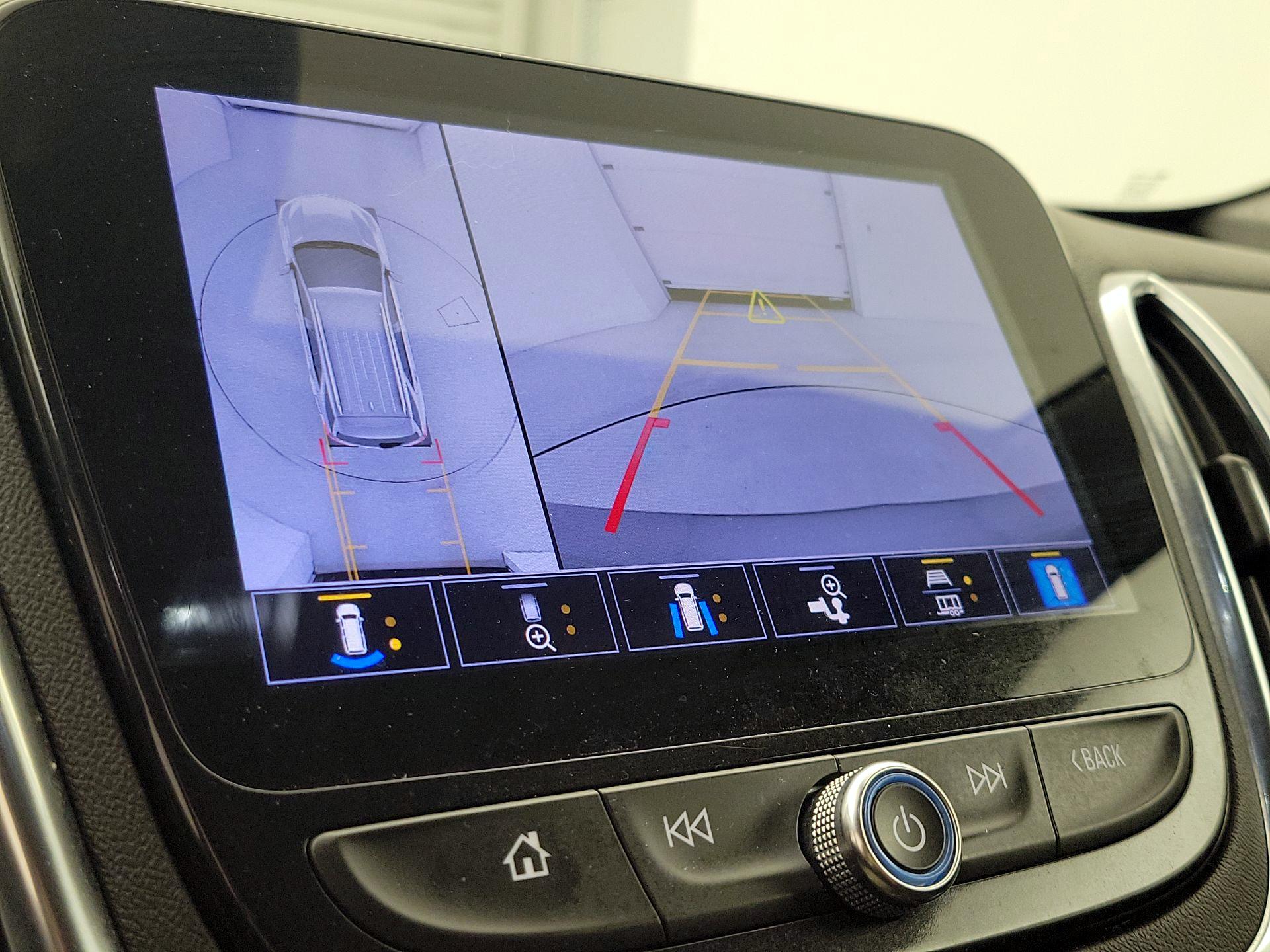 Thumbnail: 2023 Chevrolet Equinox - 15