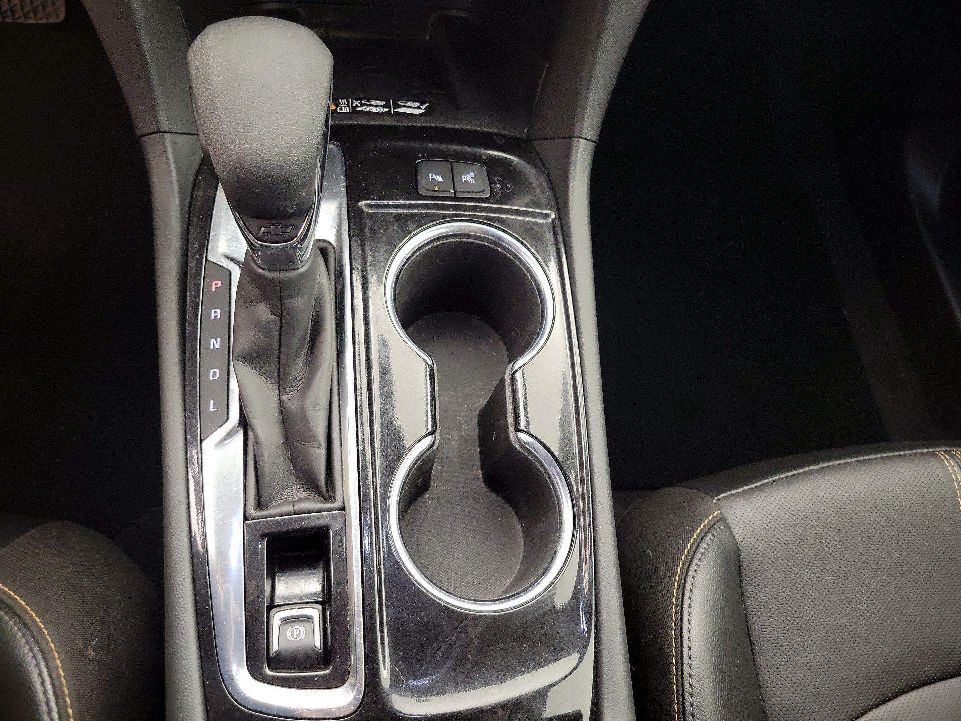 Thumbnail: 2023 Chevrolet Equinox - 18