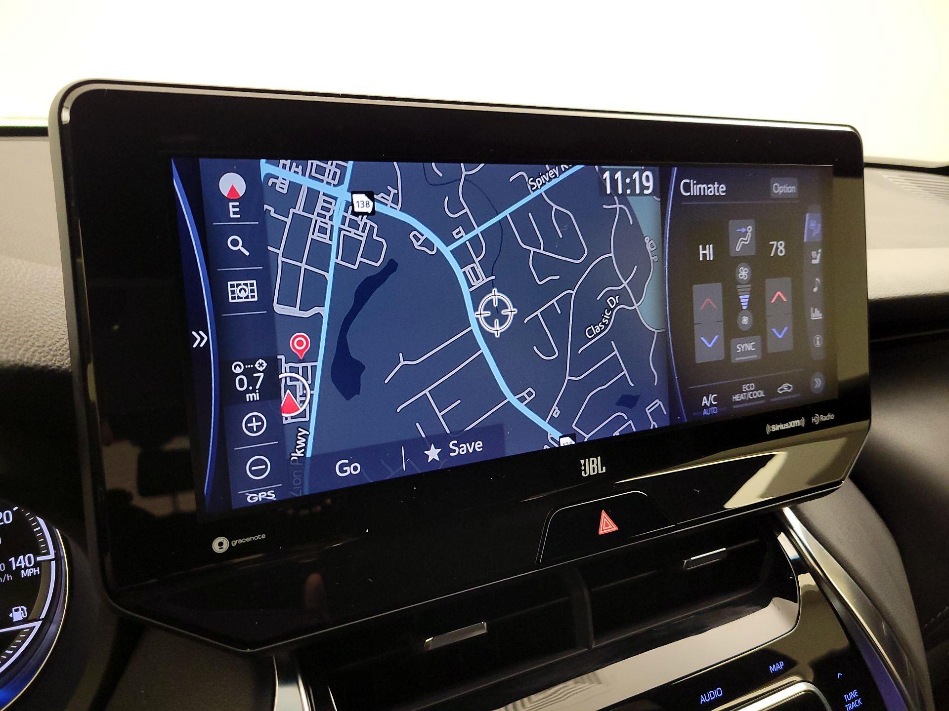 Thumbnail: 2022 Toyota Venza - 14