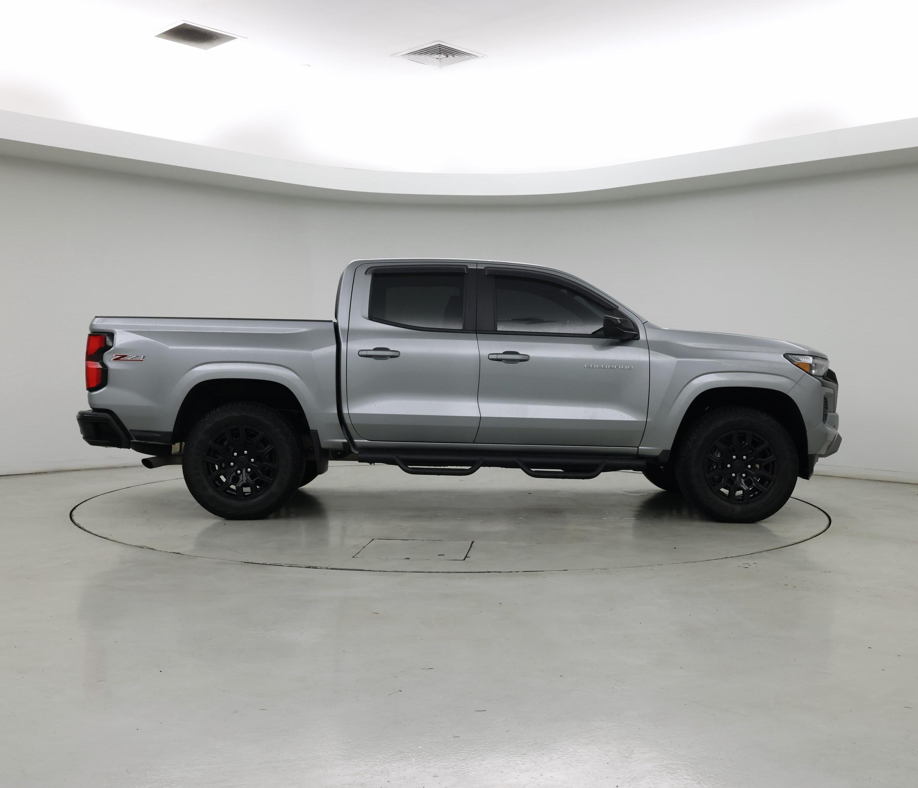 Thumbnail: 2024 Chevrolet Colorado - 7