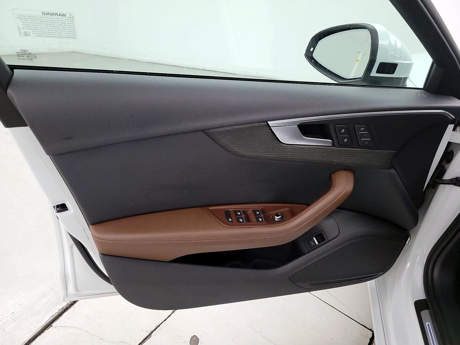 Thumbnail: 2019 Audi A4 - 12