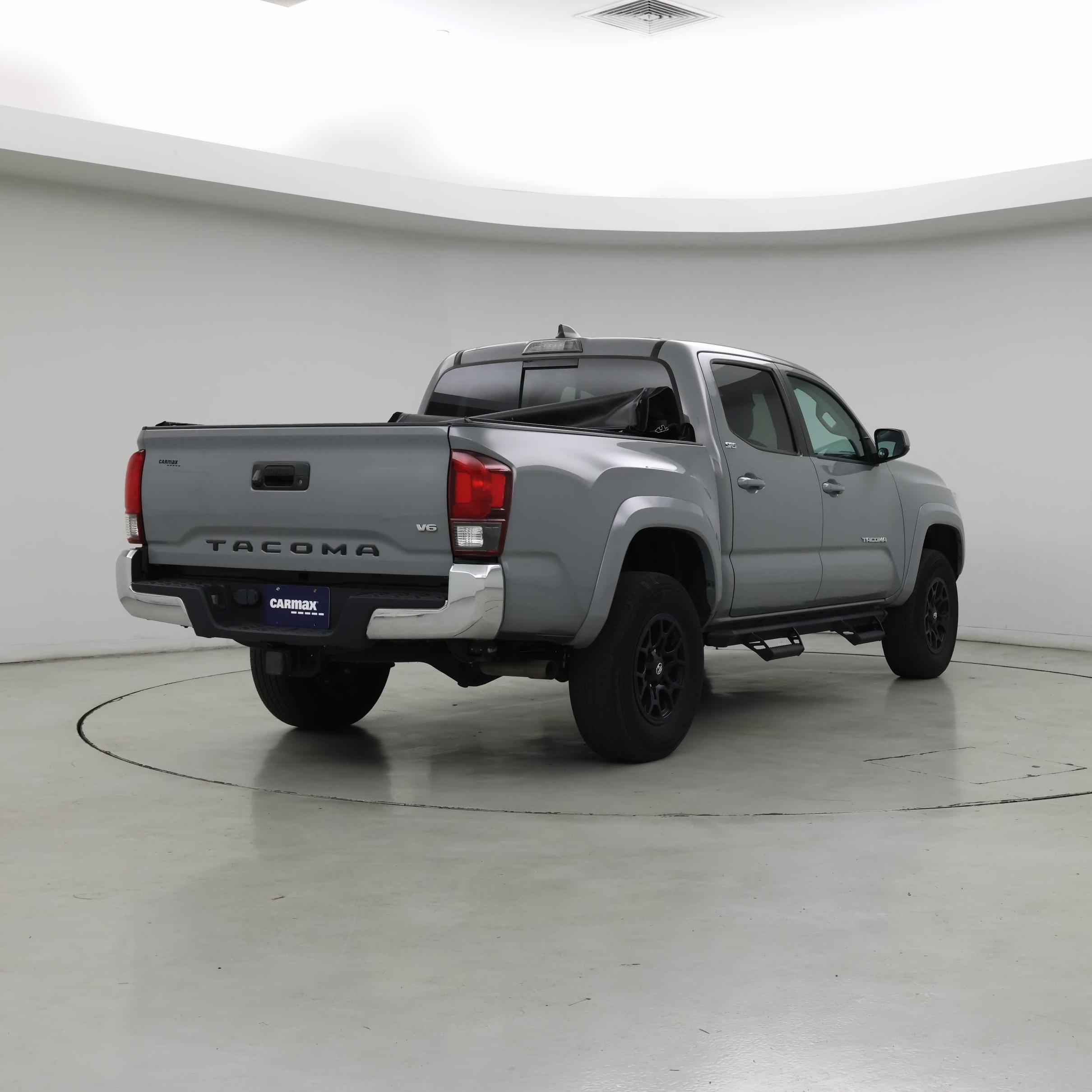 Thumbnail: 2021 Toyota Tacoma - 8