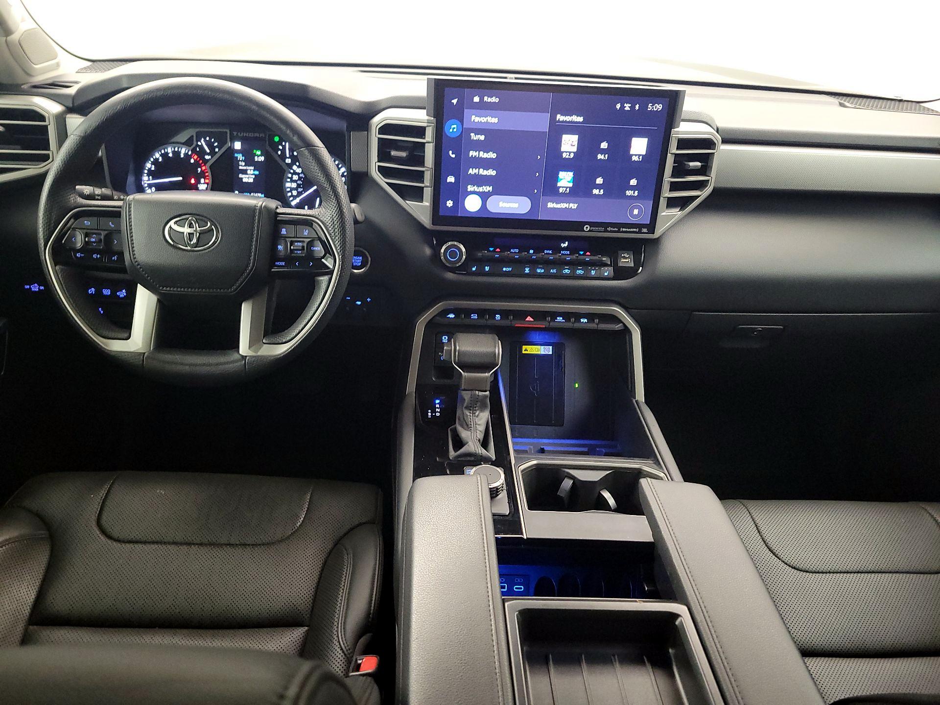 Thumbnail: 2022 Toyota Tundra - 9