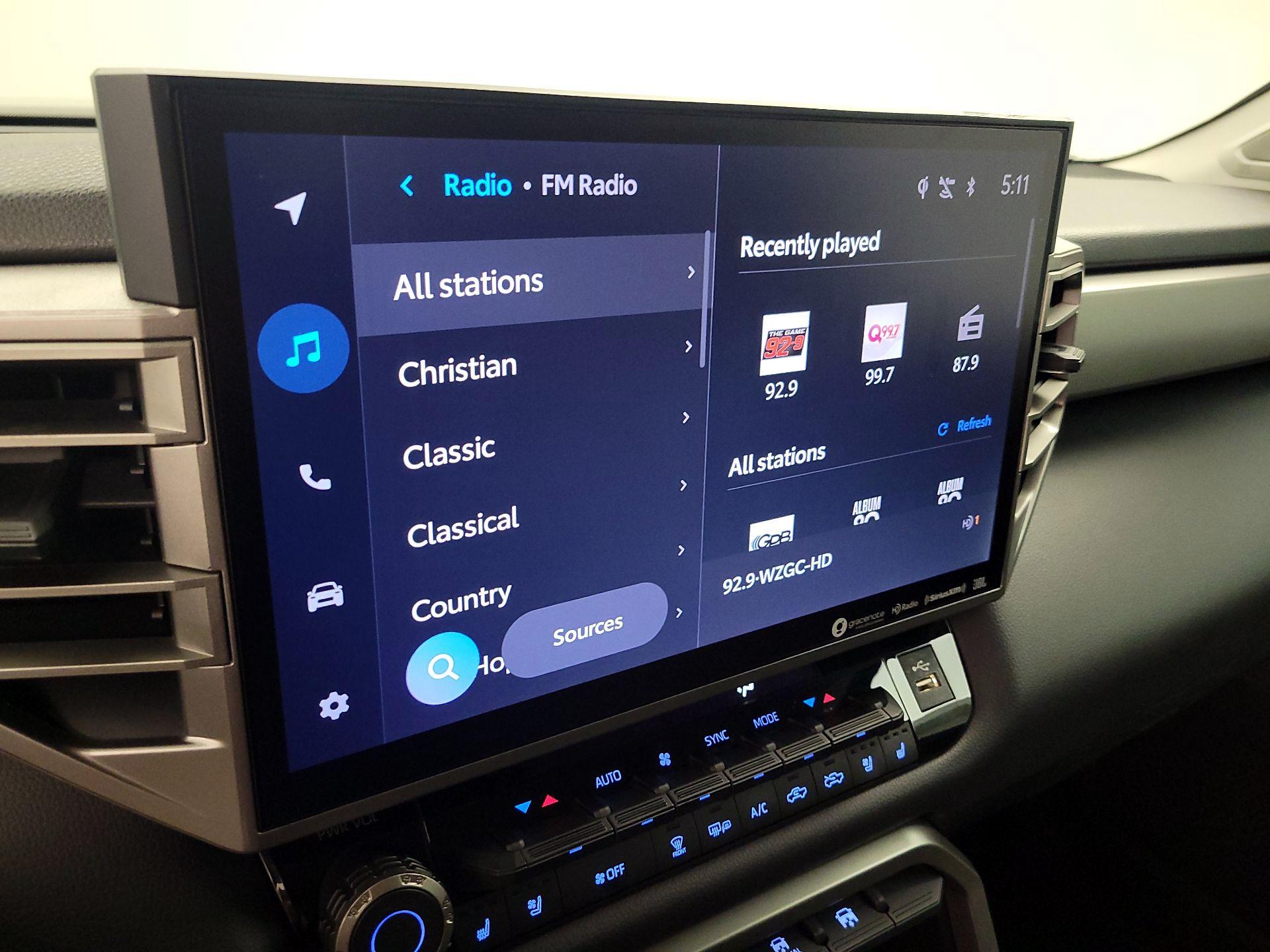 Thumbnail: 2022 Toyota Tundra - 15