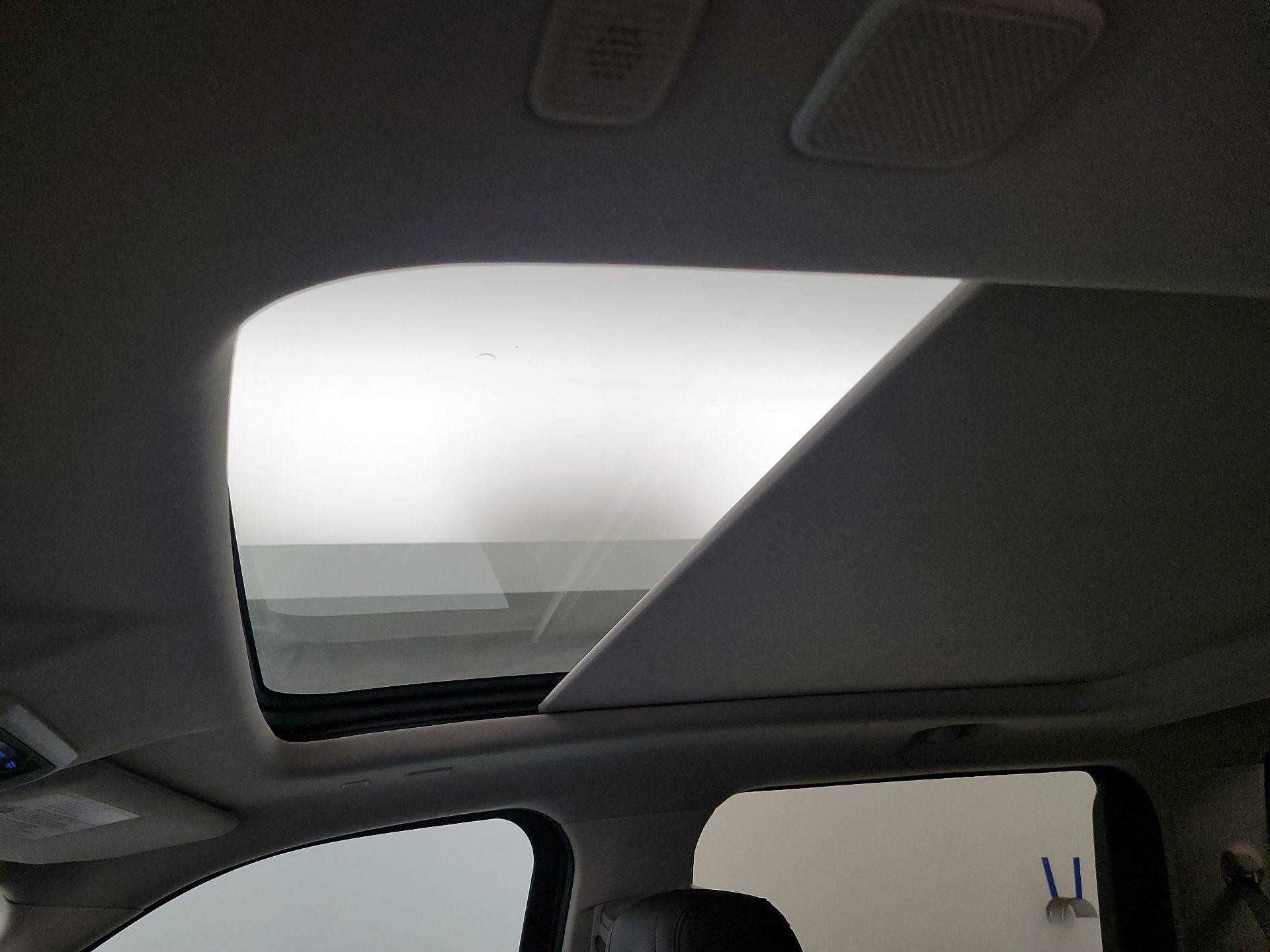 Thumbnail: 2022 Toyota Tundra - 19