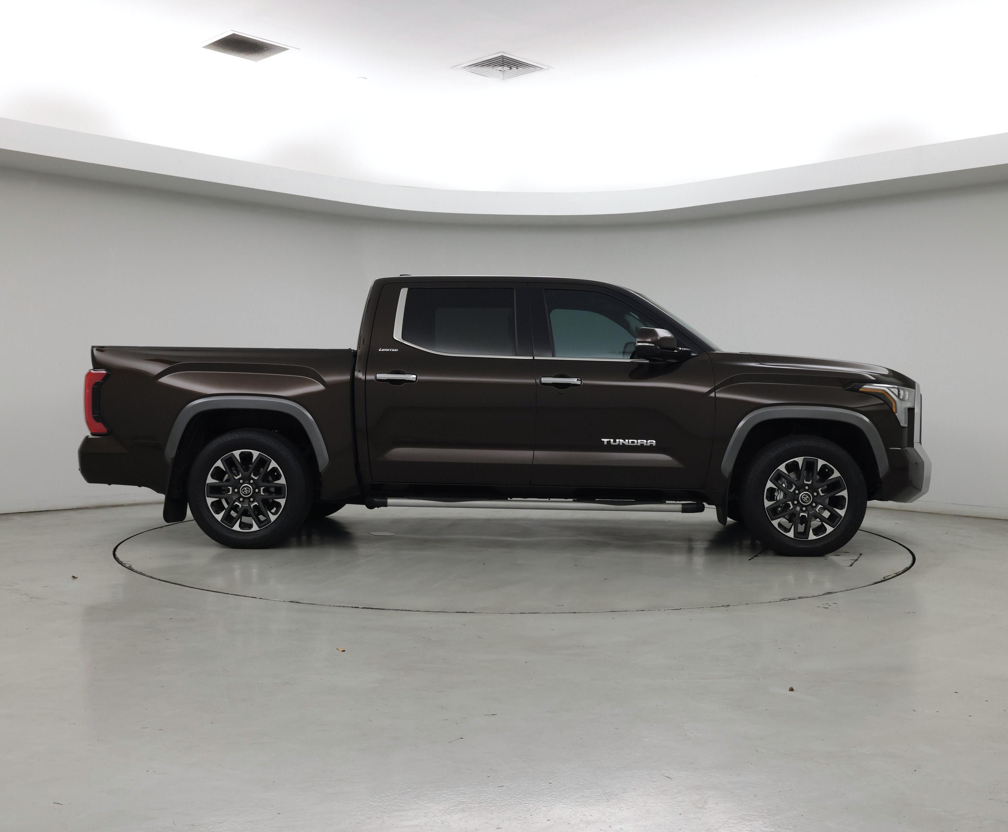 Thumbnail: 2022 Toyota Tundra - 7