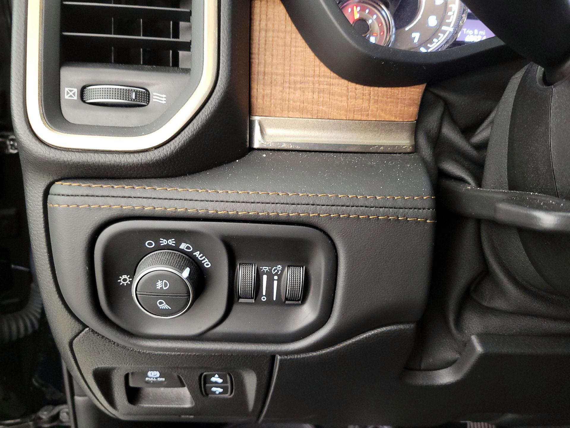 Thumbnail: 2021 RAM 1500 - 13