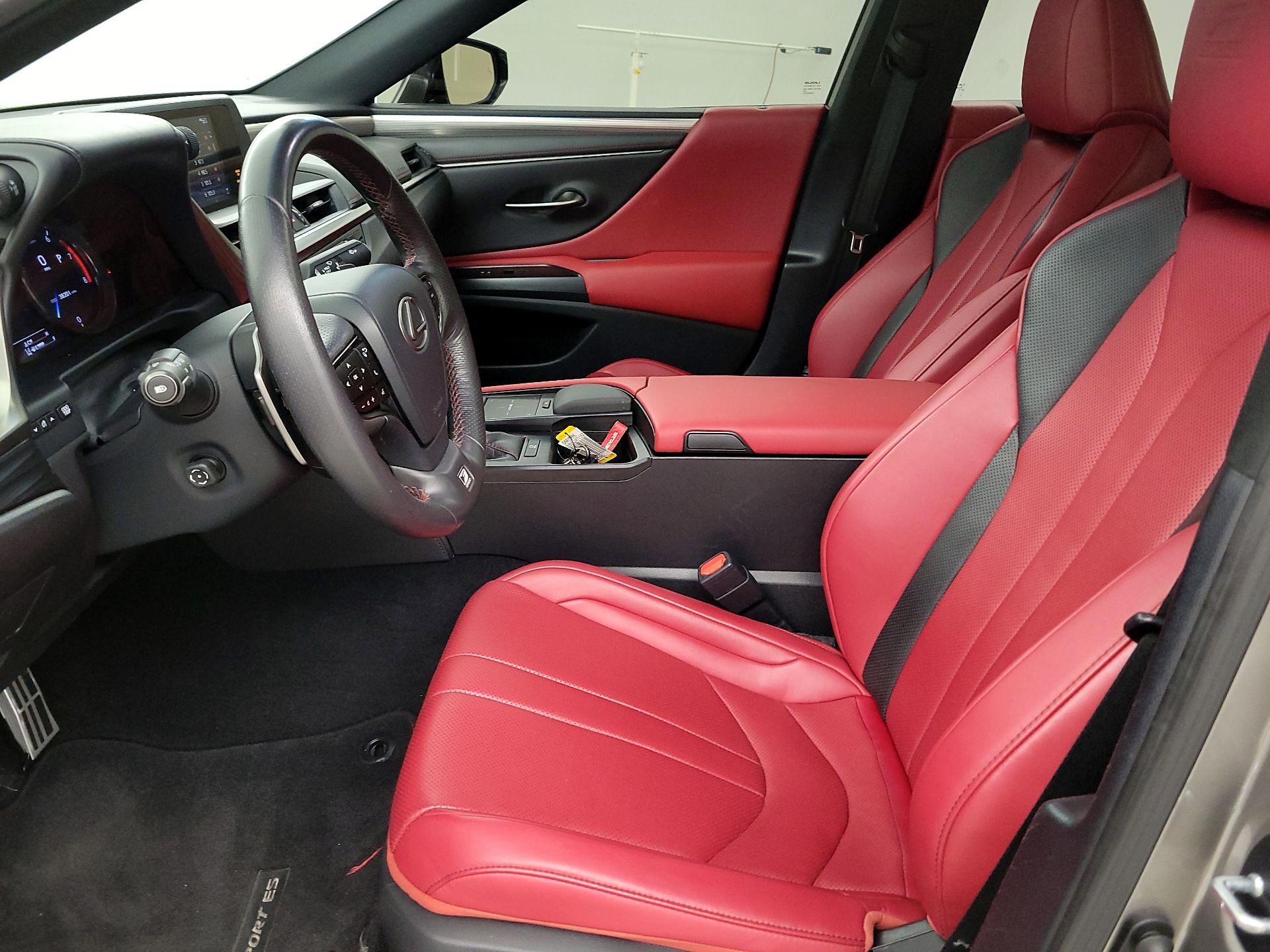 Thumbnail: 2020 Lexus ES - 11