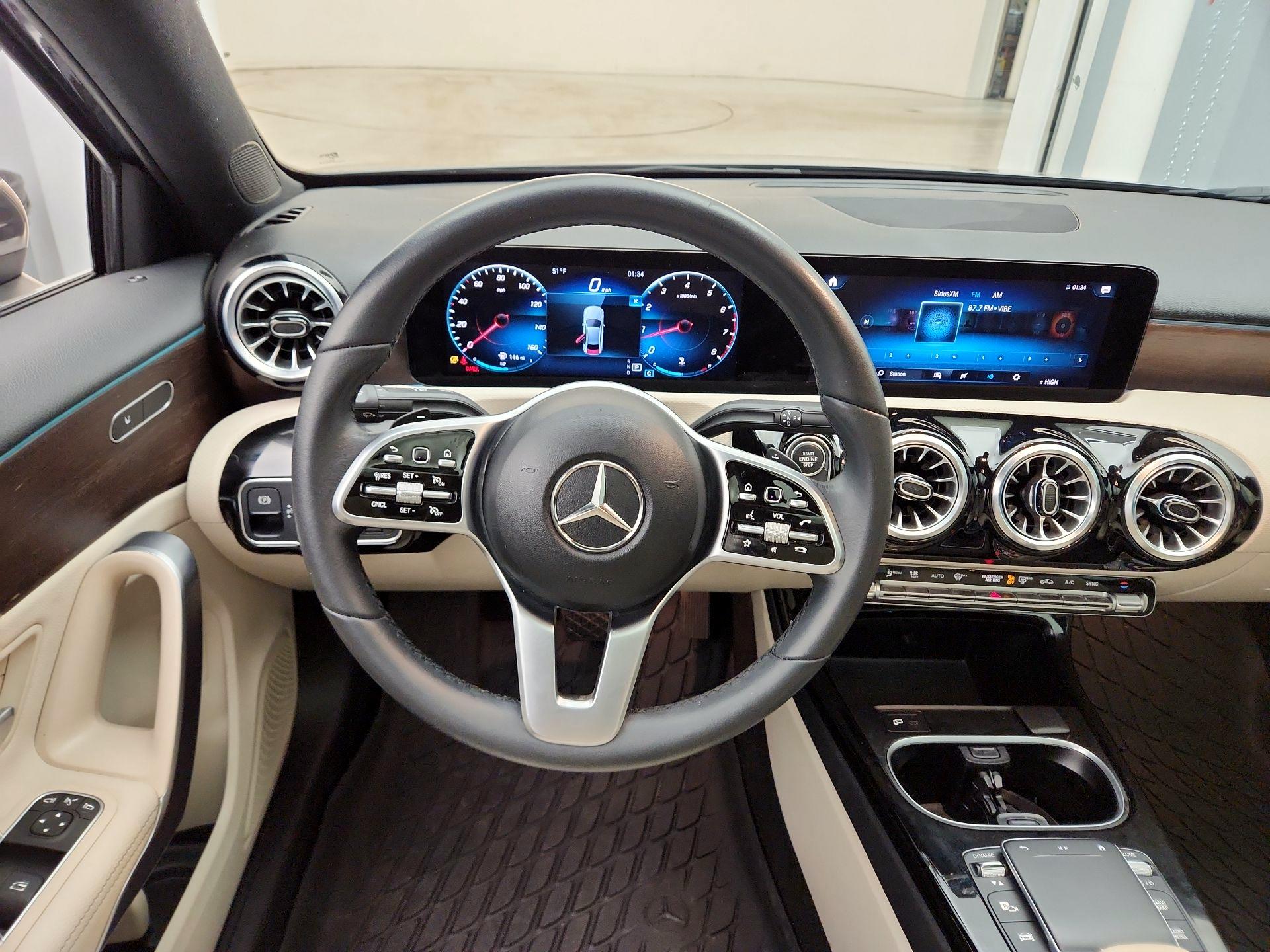 Thumbnail: 2022 Mercedes-Benz A-Class - 10