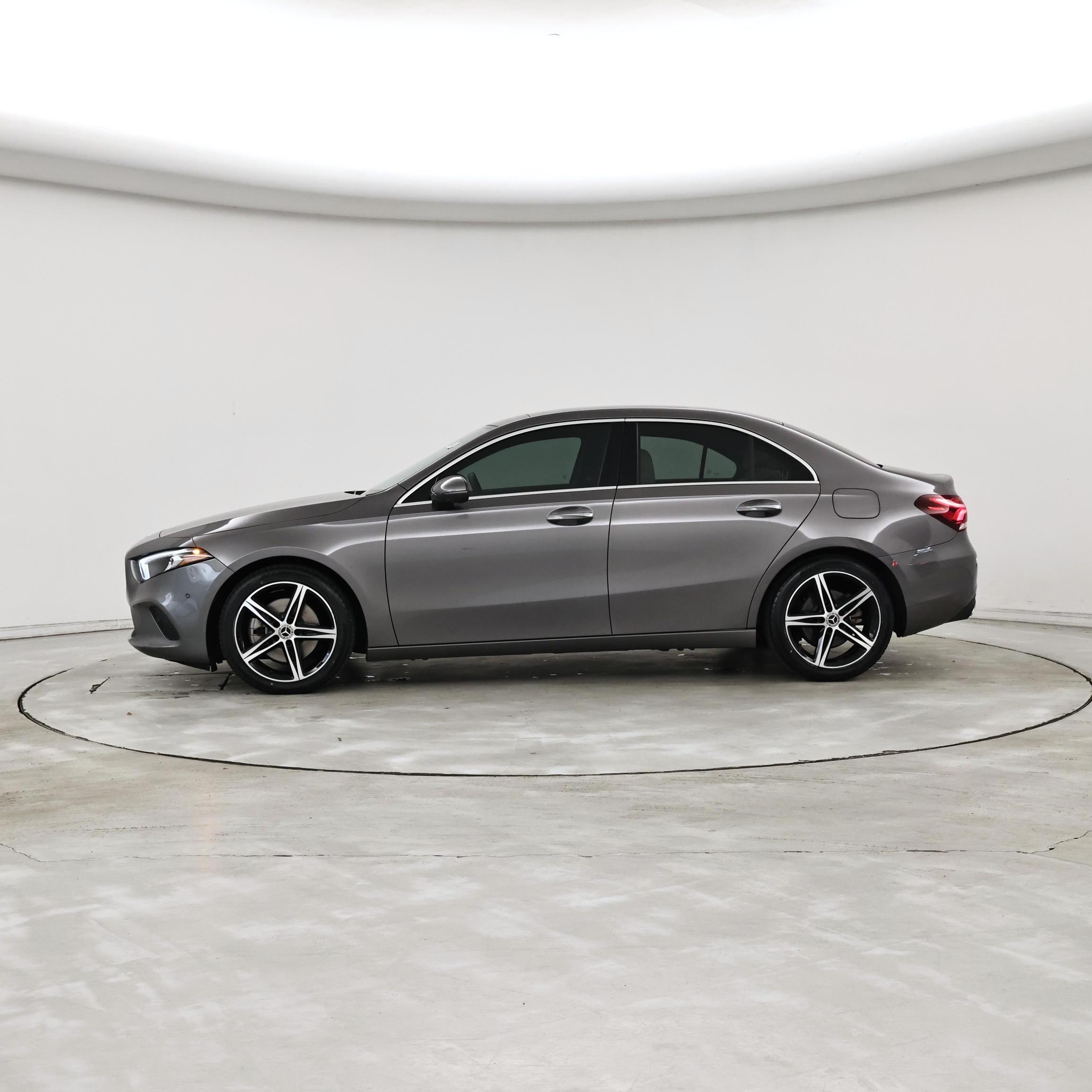 Thumbnail: 2022 Mercedes-Benz A-Class - 3