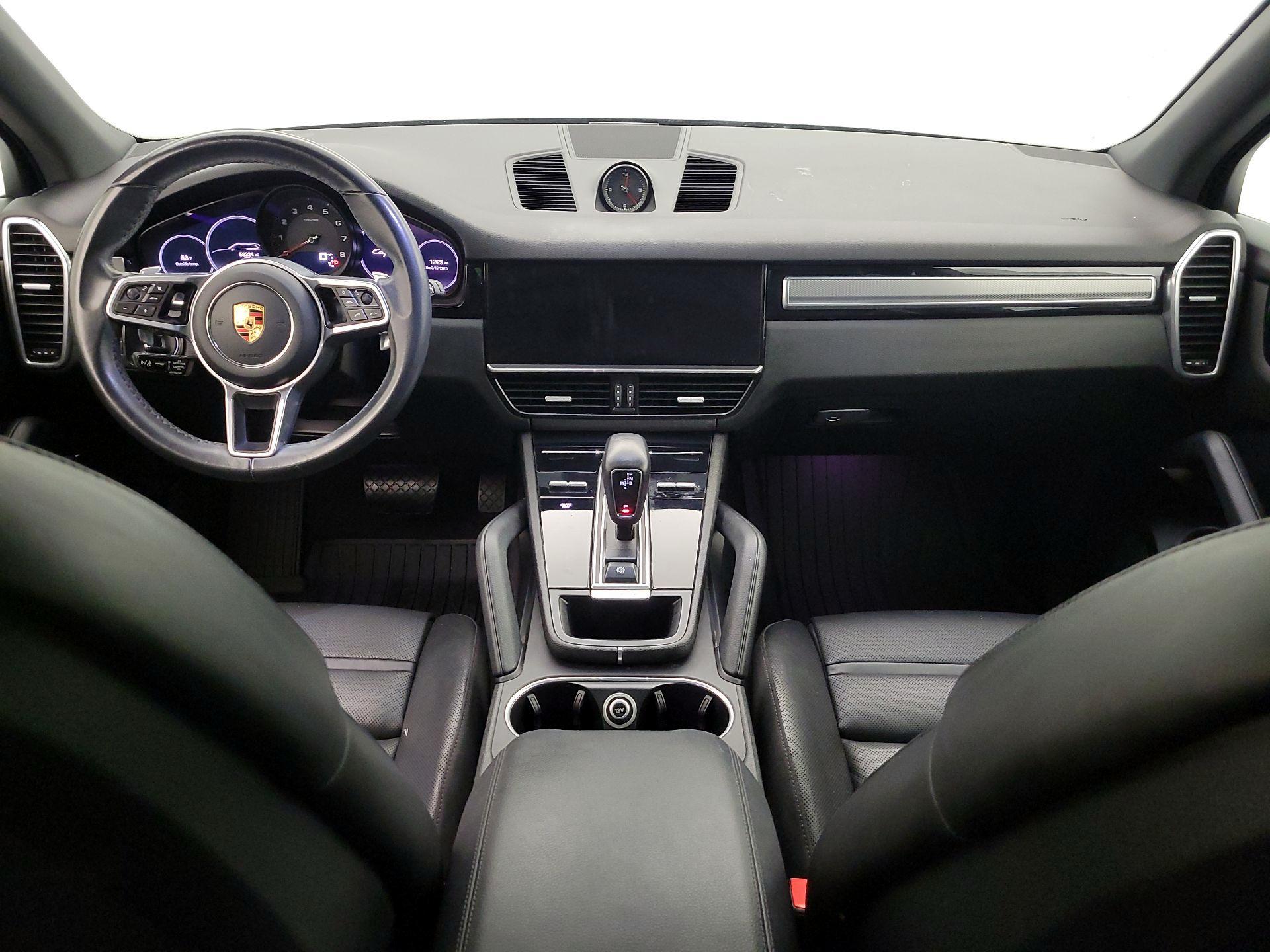 Thumbnail: 2022 Porsche Cayenne - 9