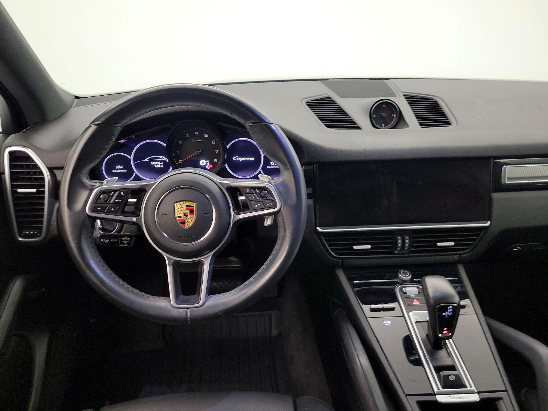 Thumbnail: 2022 Porsche Cayenne - 10