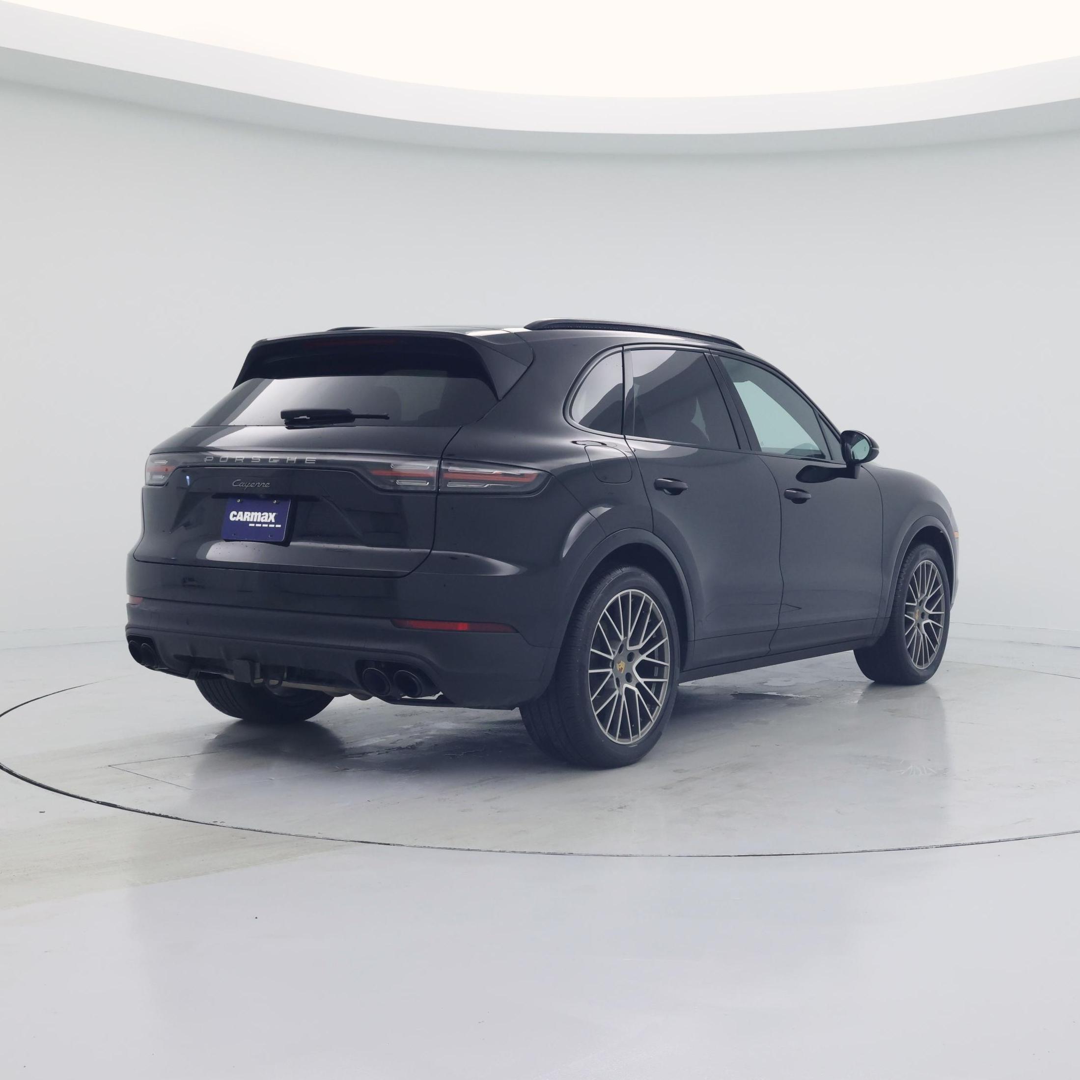 Thumbnail: 2022 Porsche Cayenne - 8