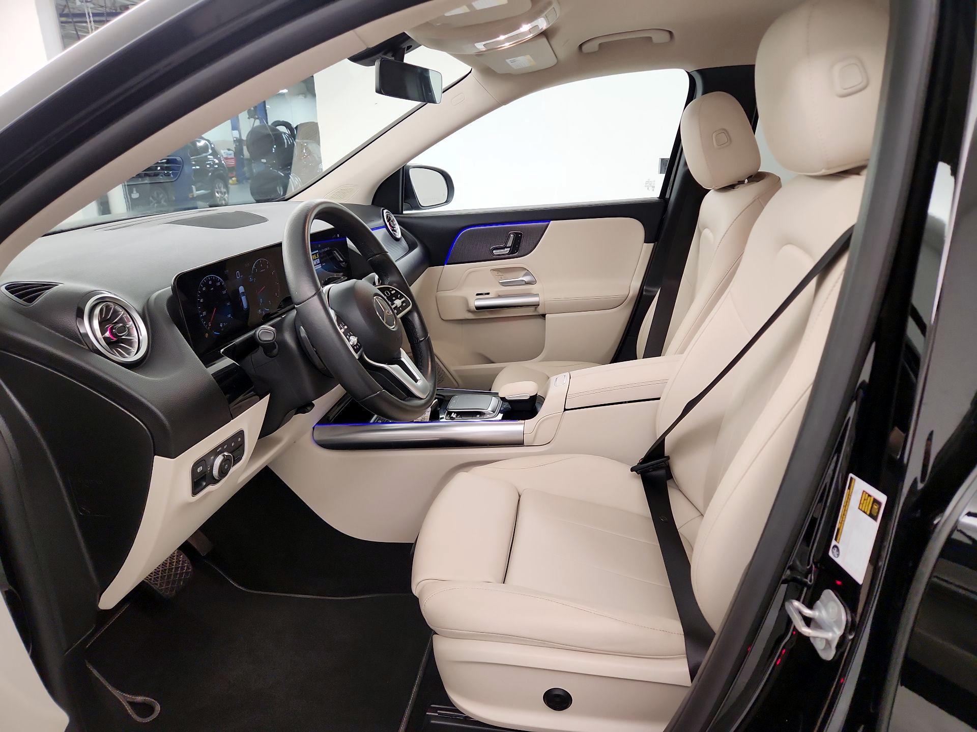 Thumbnail: 2023 Mercedes-Benz GLA - 11