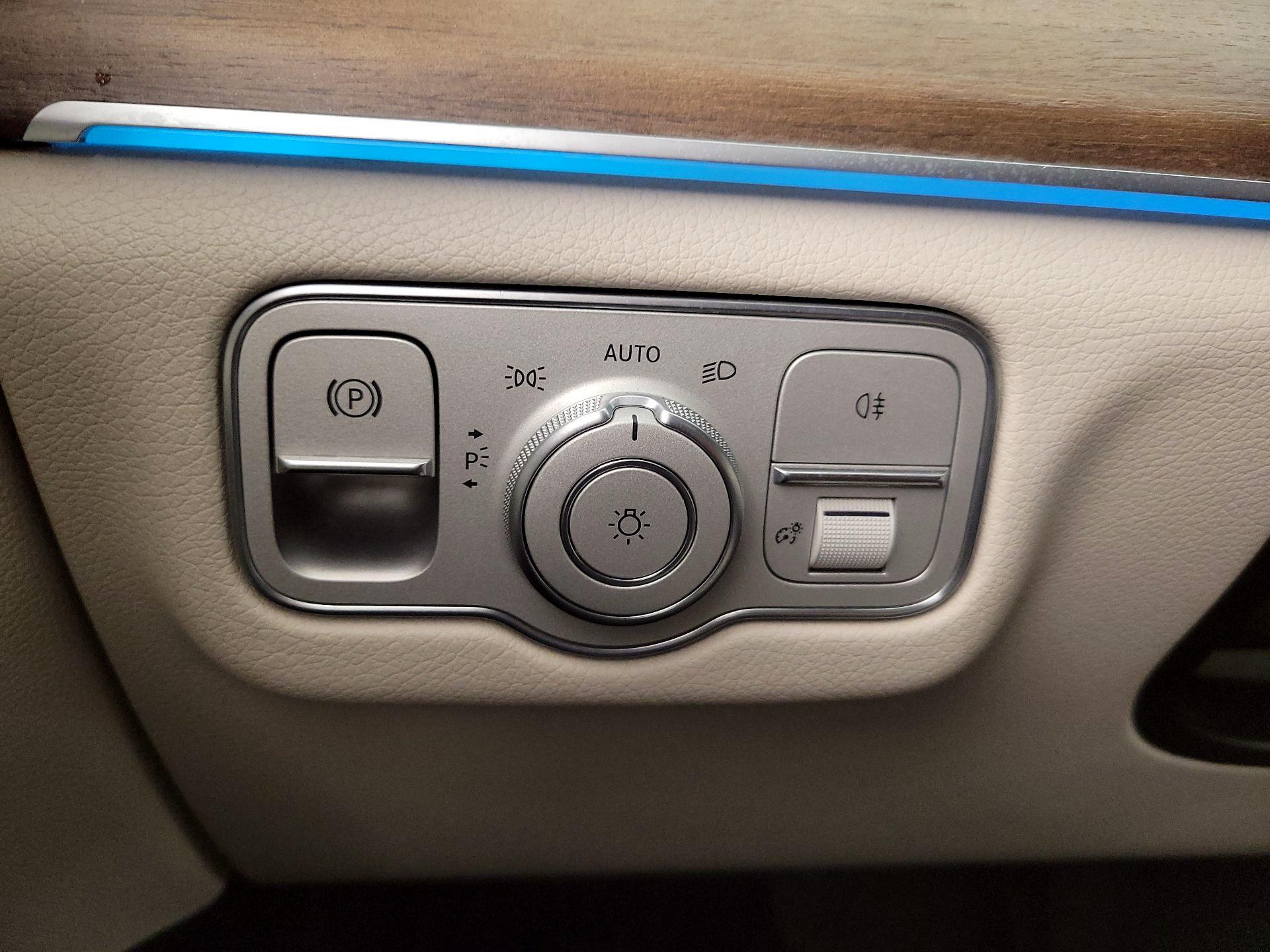 Thumbnail: 2022 Mercedes-Benz GLE - 13