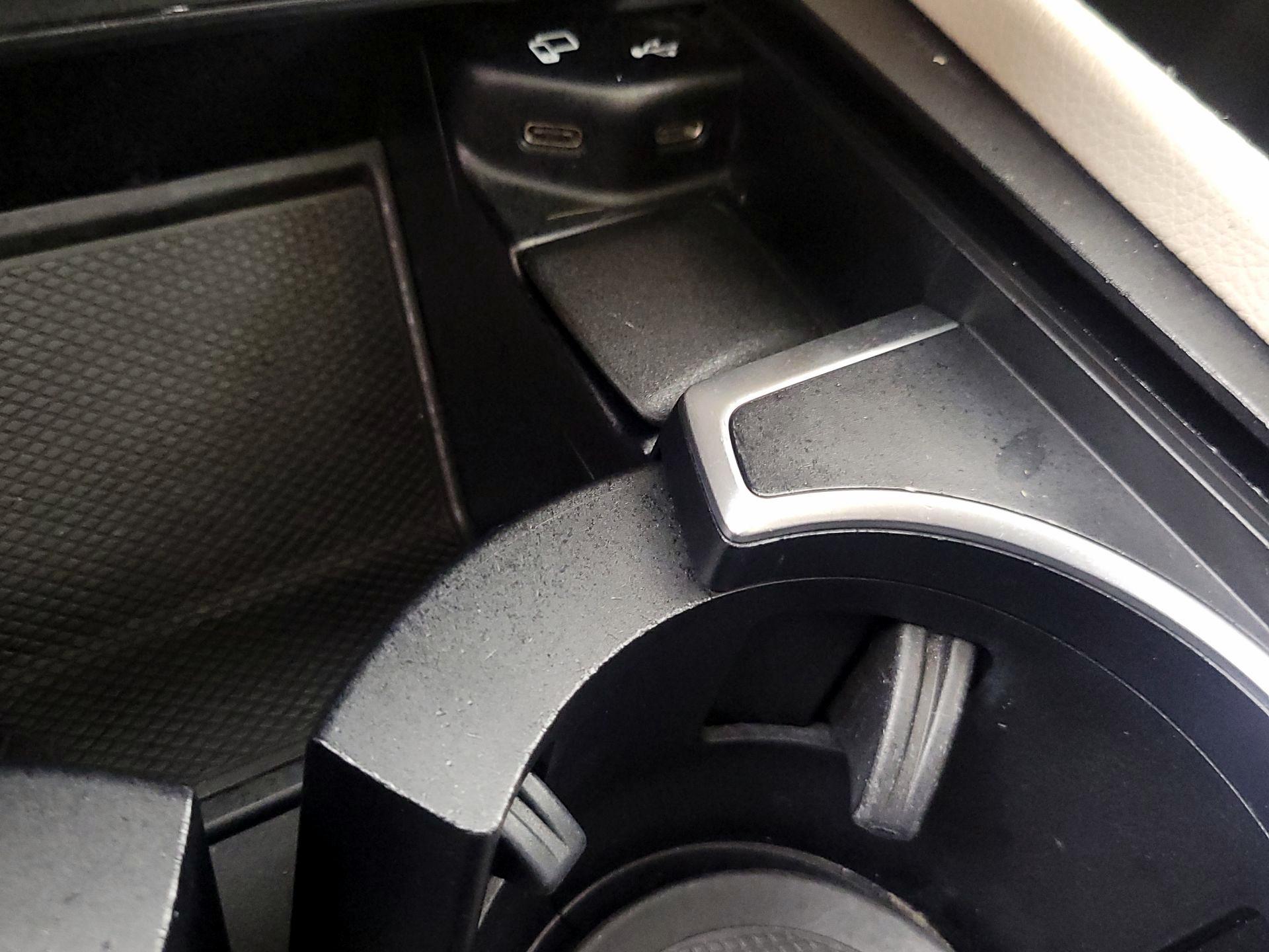 Thumbnail: 2022 Mercedes-Benz GLE - 19