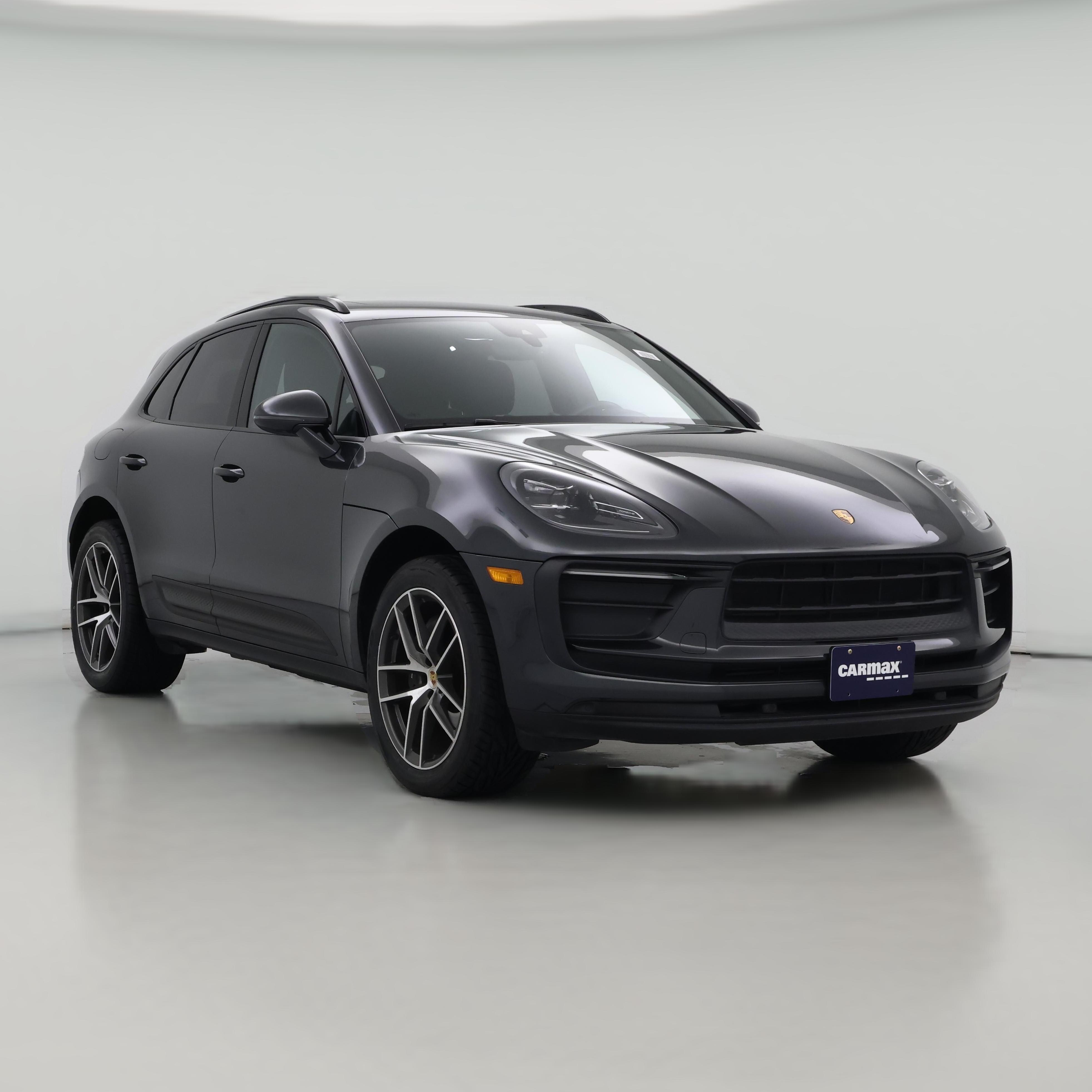 Thumbnail: 2022 Porsche Macan - 1
