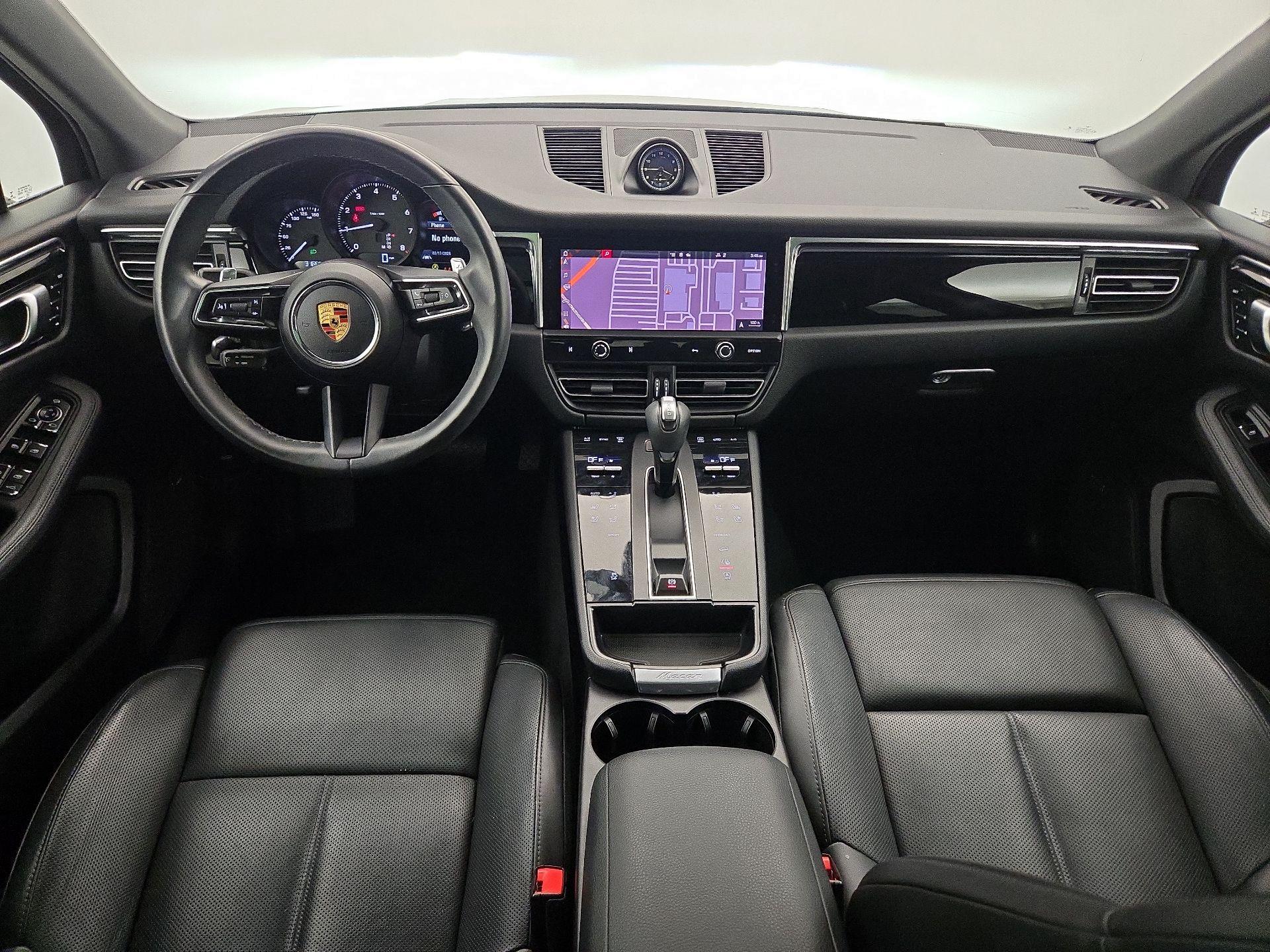 Thumbnail: 2022 Porsche Macan - 9