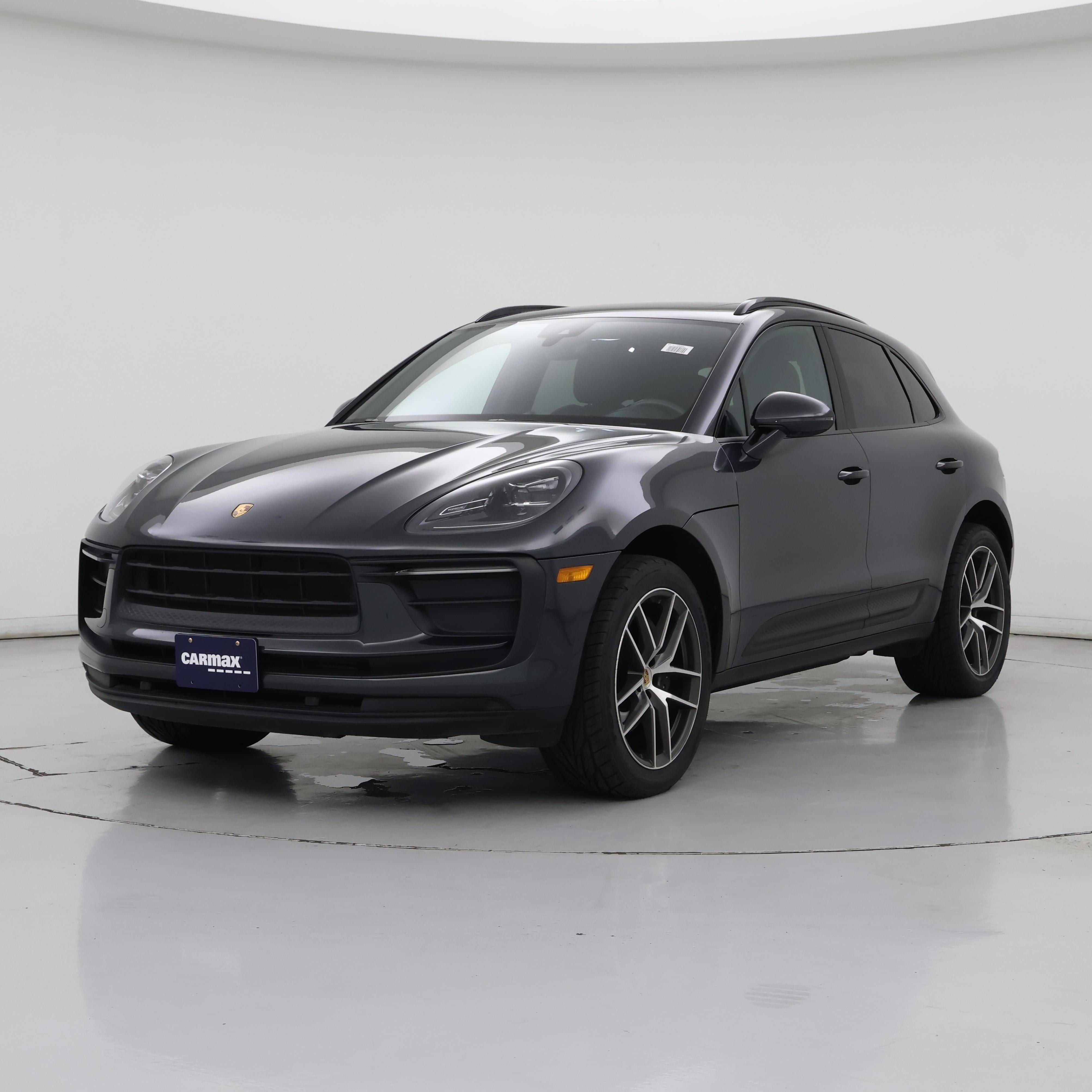 Thumbnail: 2022 Porsche Macan - 4