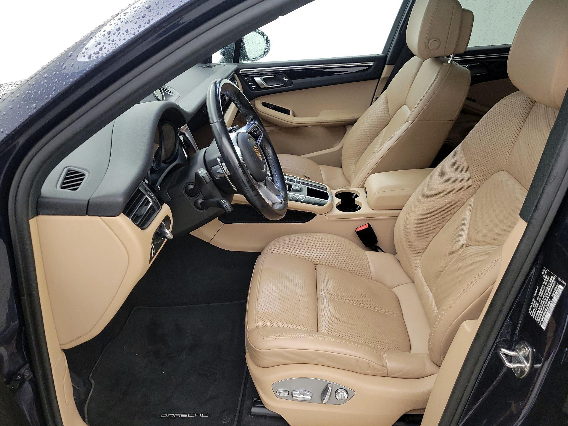 Thumbnail: 2021 Porsche Macan - 11