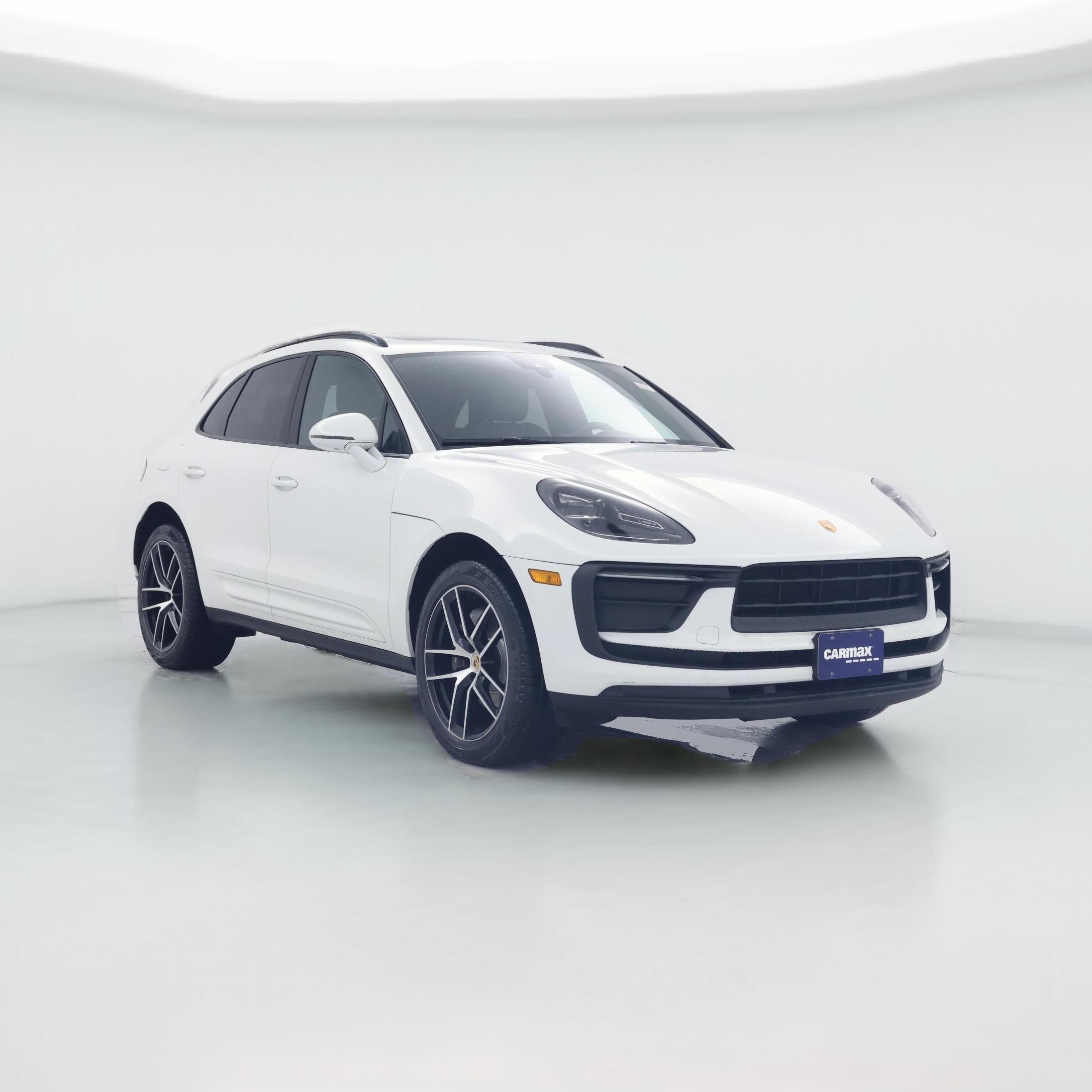 Thumbnail: 2022 Porsche Macan - 1