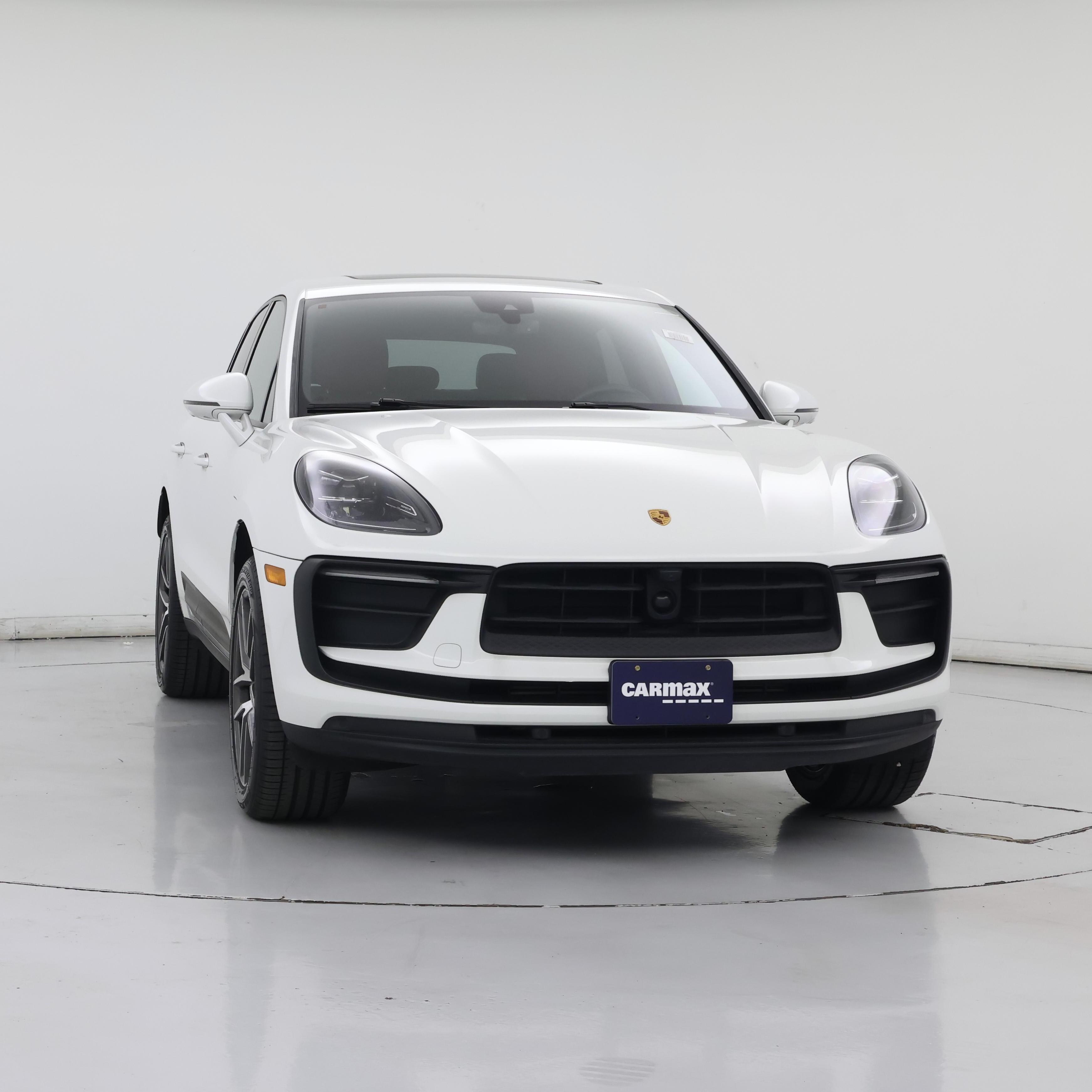 Thumbnail: 2023 Porsche Macan - 5