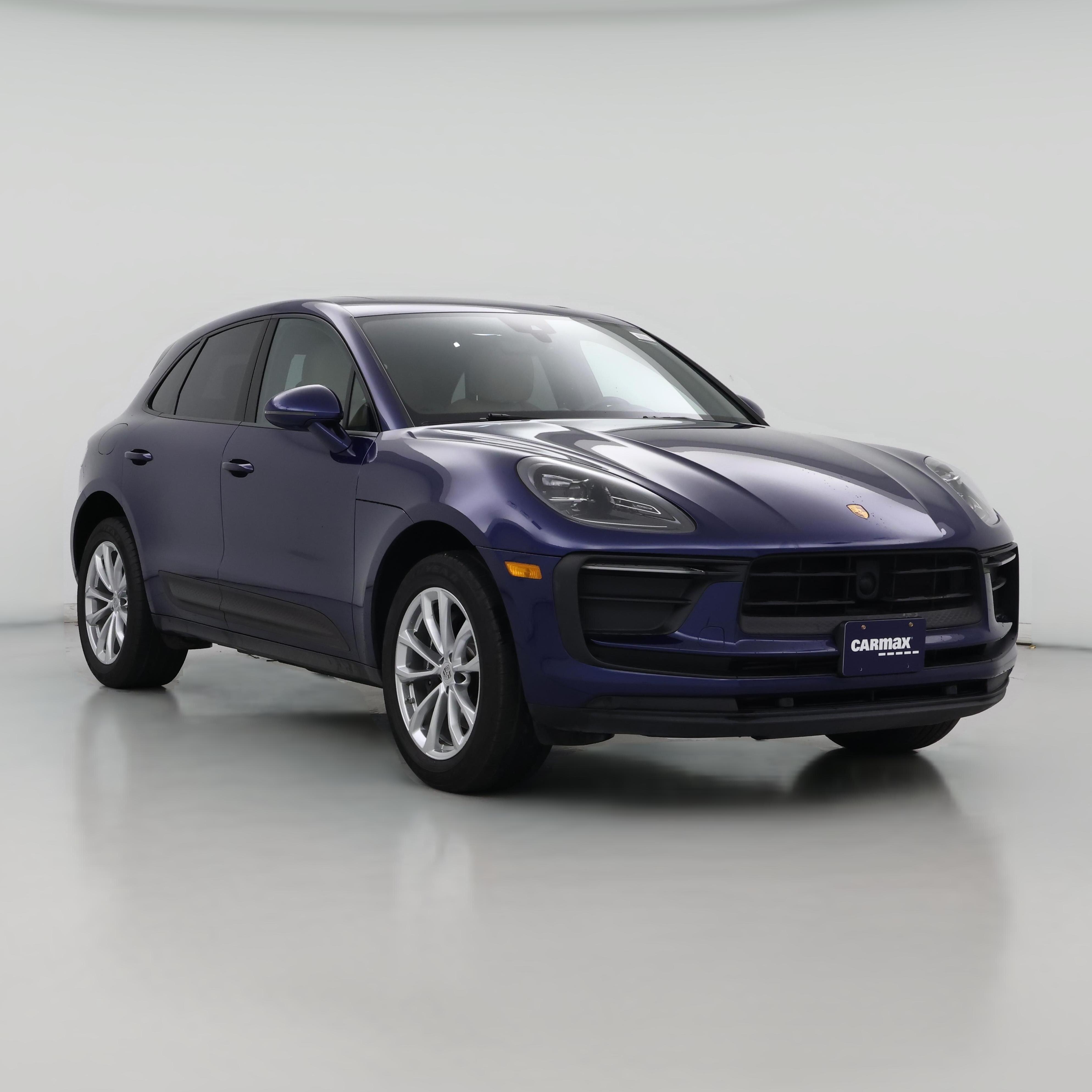 Thumbnail: 2023 Porsche Macan - 1