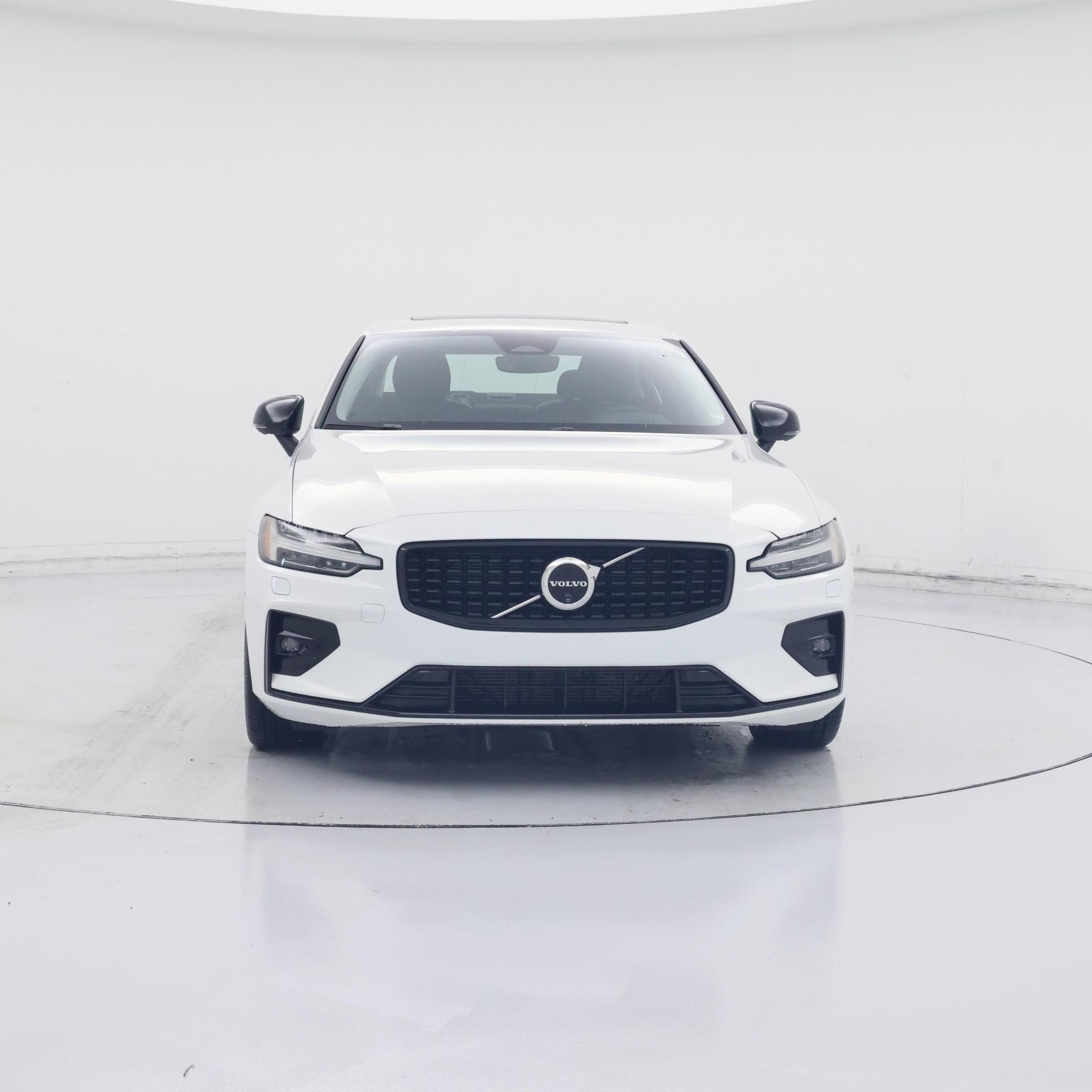 Thumbnail: 2025 Volvo S60 - 5