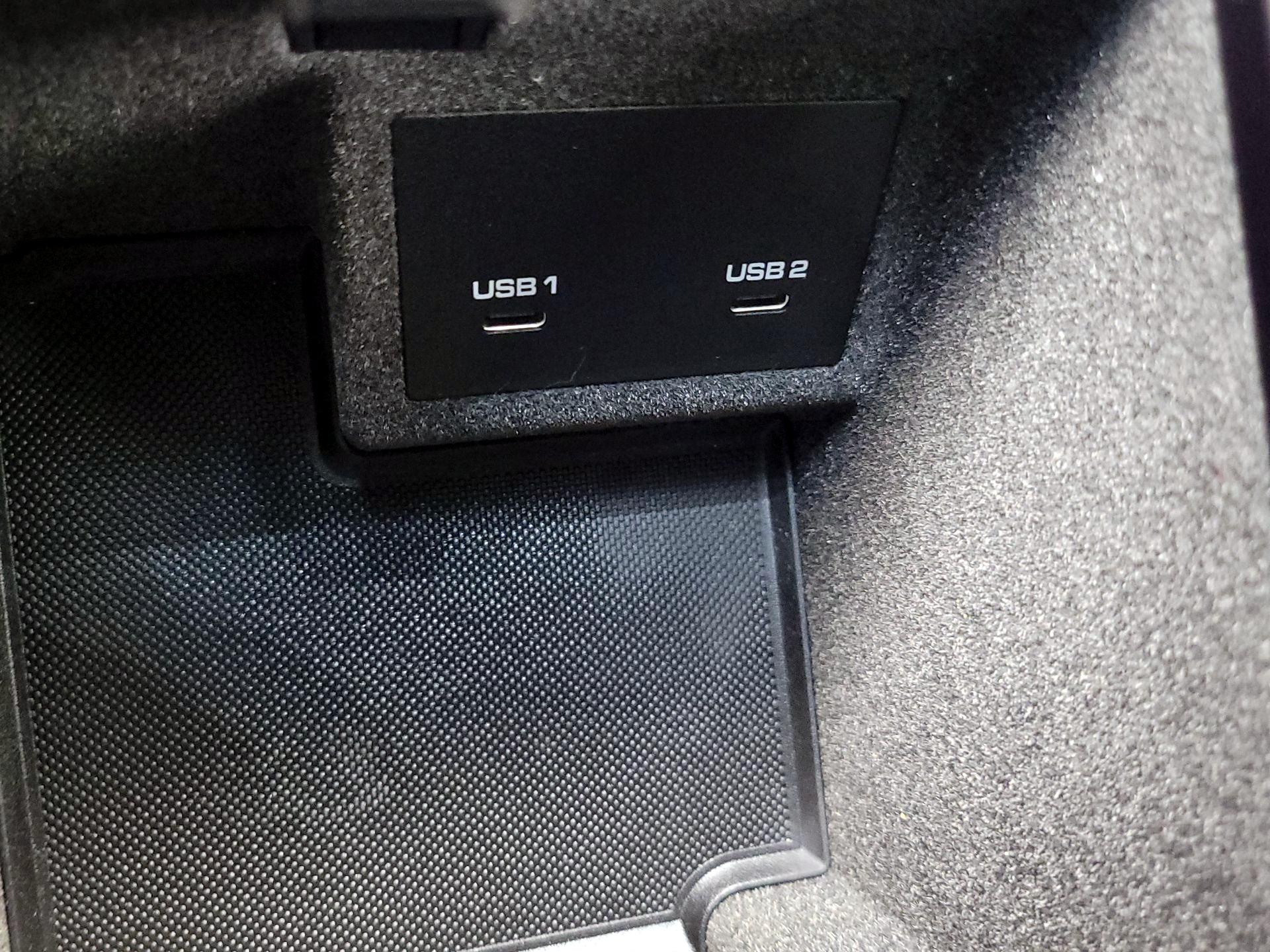 Thumbnail: 2022 Porsche Macan - 19