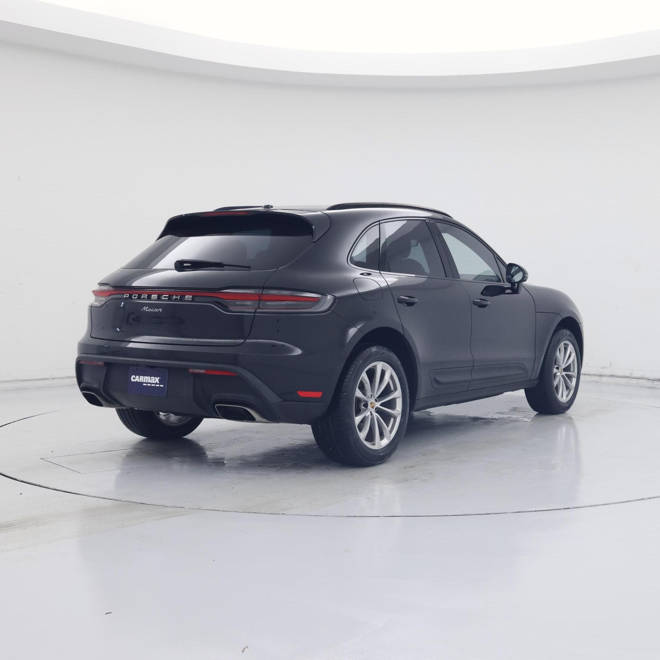 Thumbnail: 2022 Porsche Macan - 8