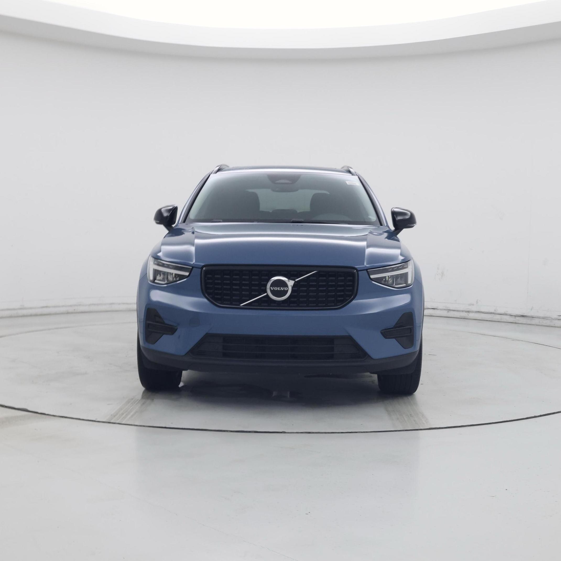 Thumbnail: 2024 Volvo XC40 - 5