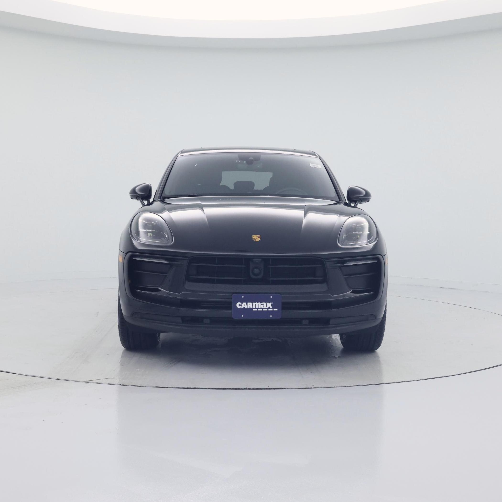 Thumbnail: 2023 Porsche Macan - 5