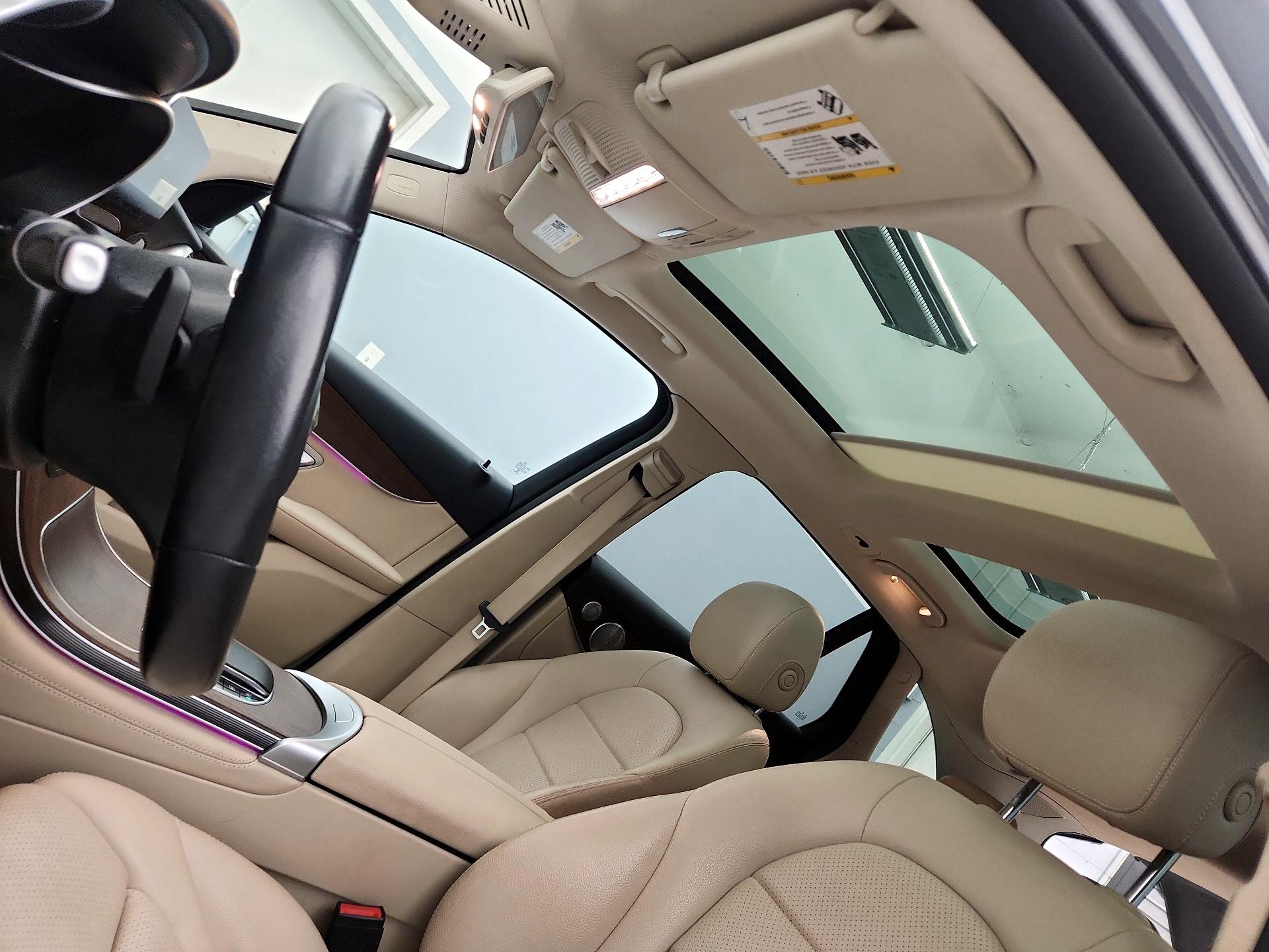 Thumbnail: 2020 Mercedes-Benz GLC - 19