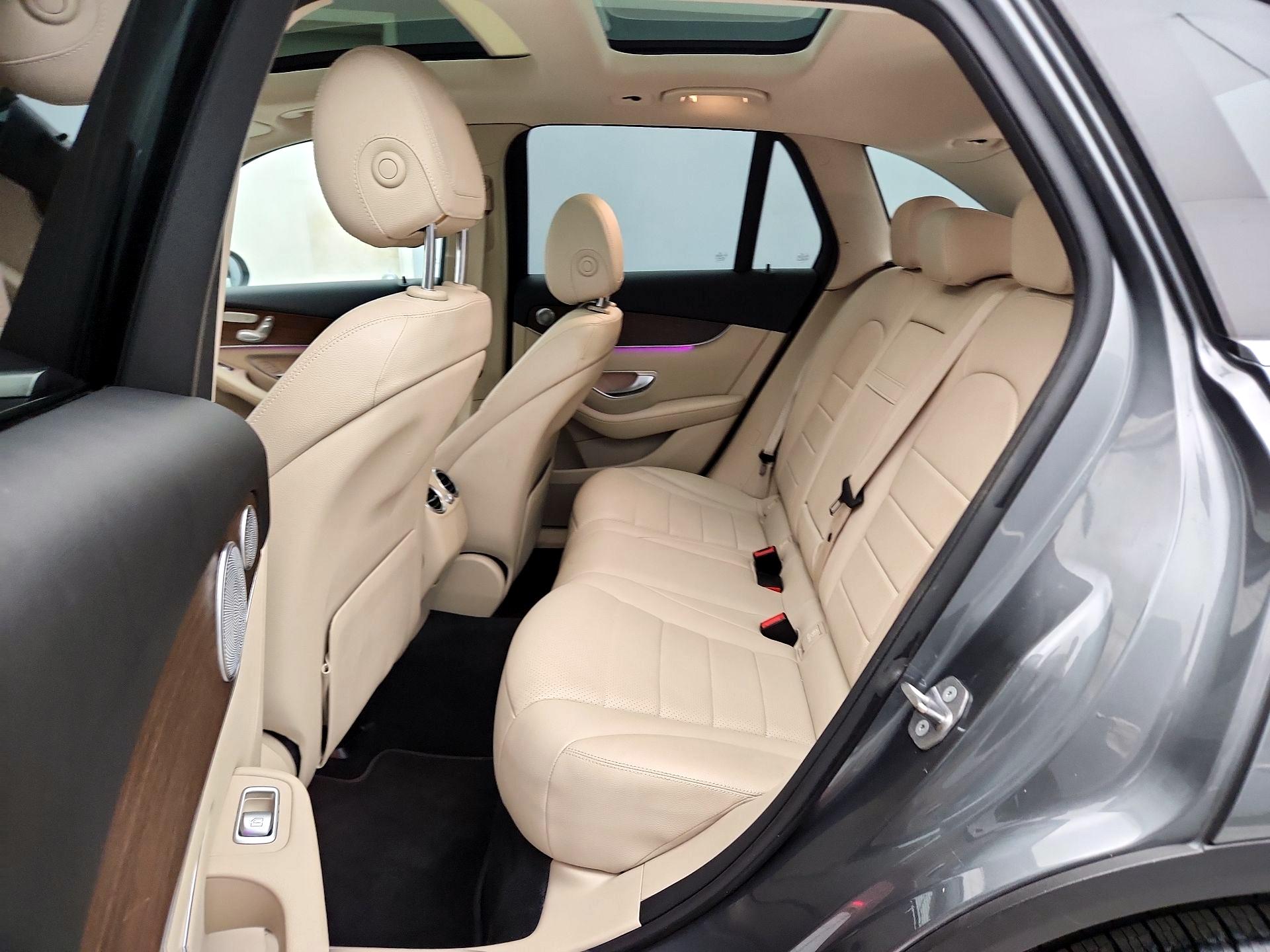 Thumbnail: 2020 Mercedes-Benz GLC - 20