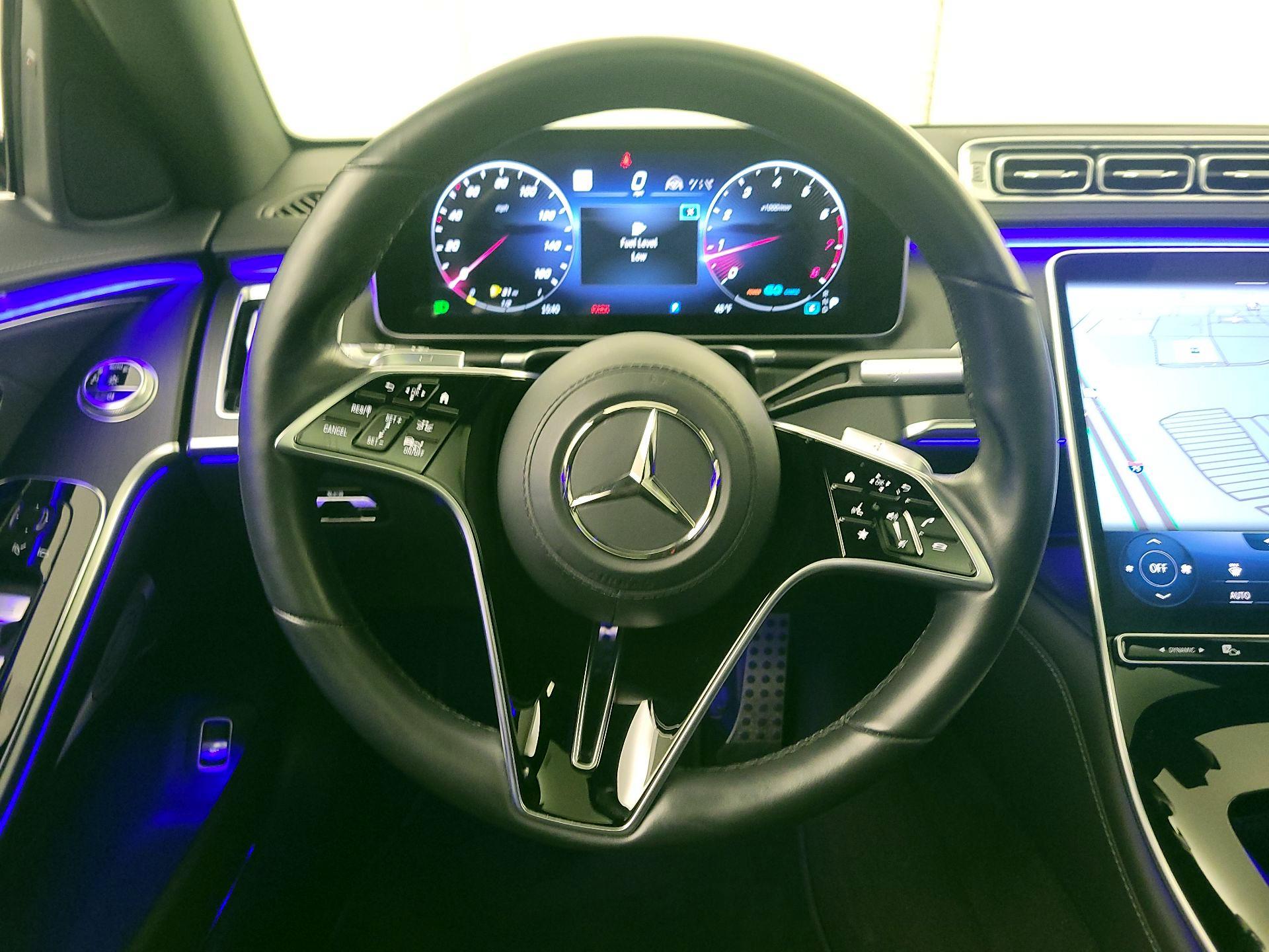 Thumbnail: 2022 Mercedes-Benz S-Class - 10